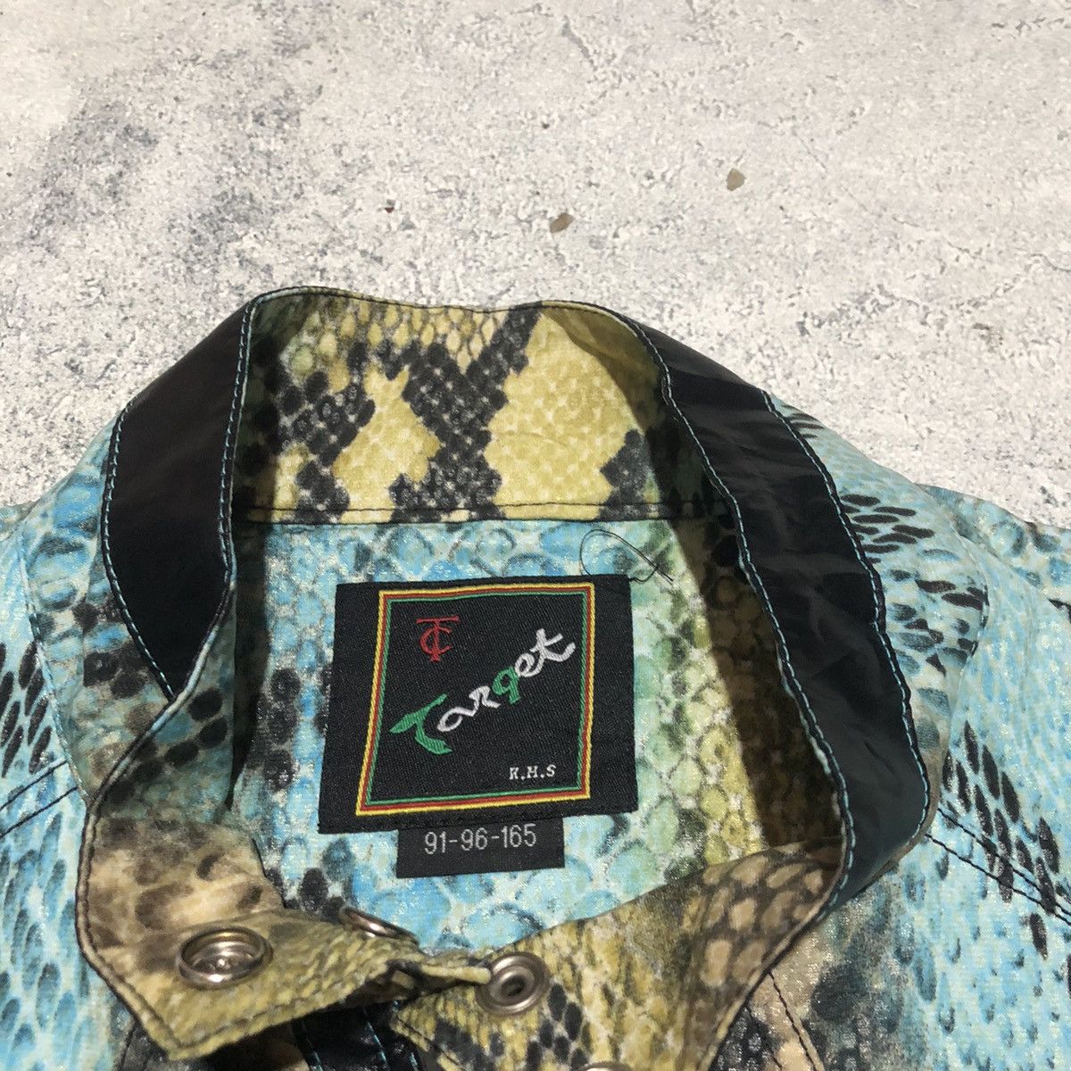 Japanese Brand Snake Print Jacket By Target LGB Style Size US S / EU 44-46 / 1 - 4 Thumbnail