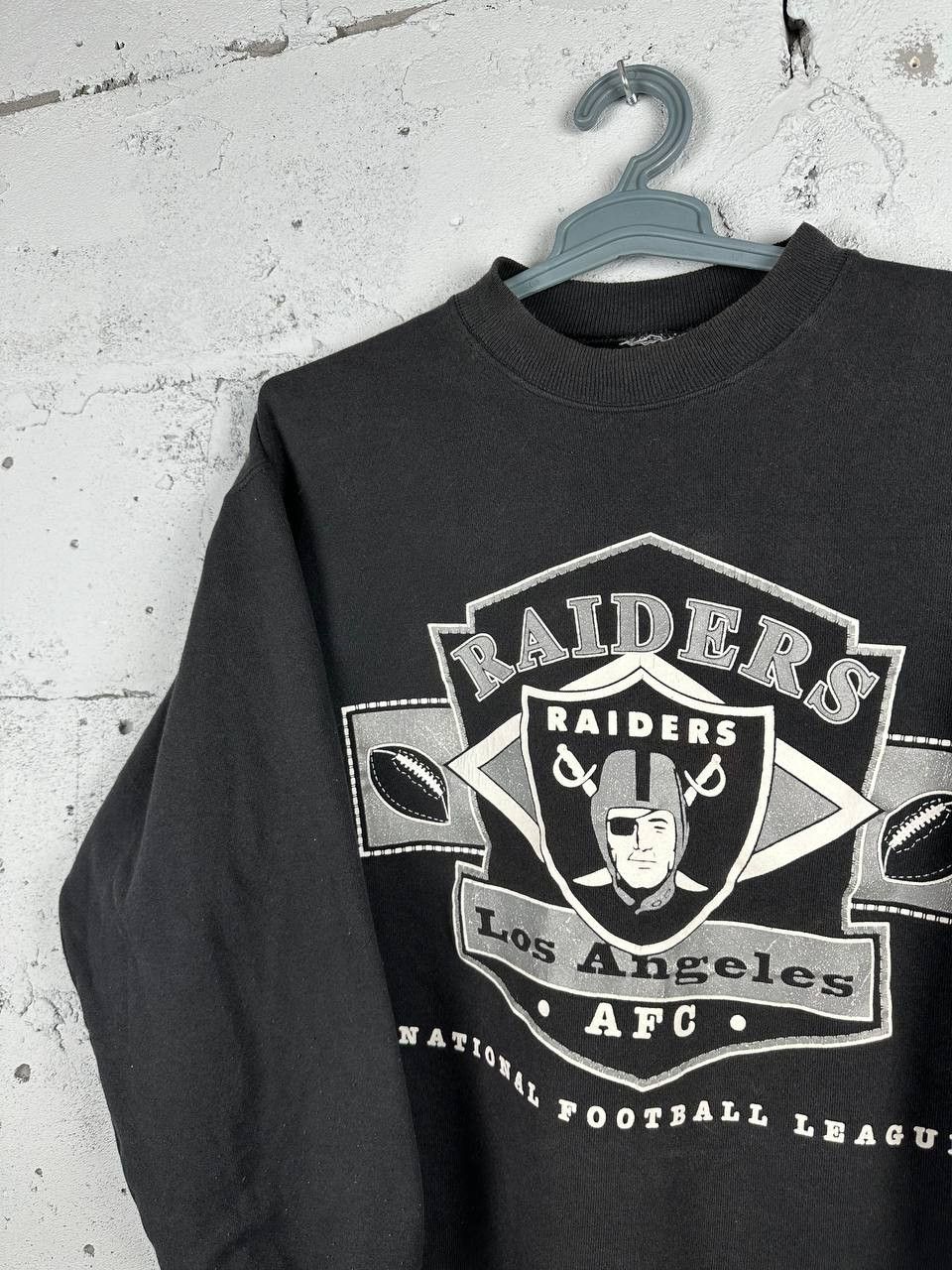 NFL Vintage Los Angeles Raiders Baggy Sweatshirt faded Size US L / EU 52-54 / 3 - 3 Thumbnail