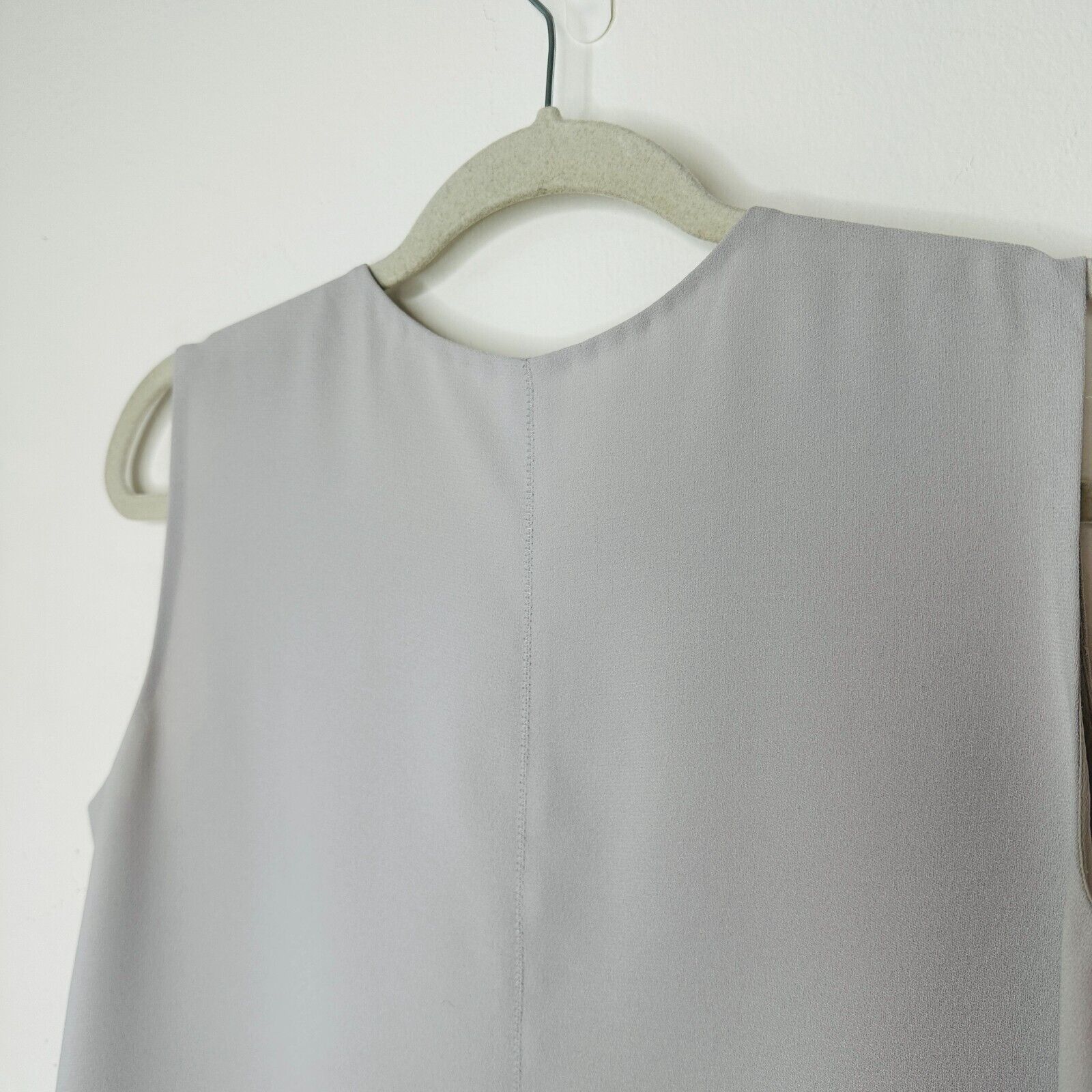 Other Stone Gray Sleeveless Blouse Shoulder Zip Split Curve Hem S Size S / US 4 / IT 40 - 9 Thumbnail