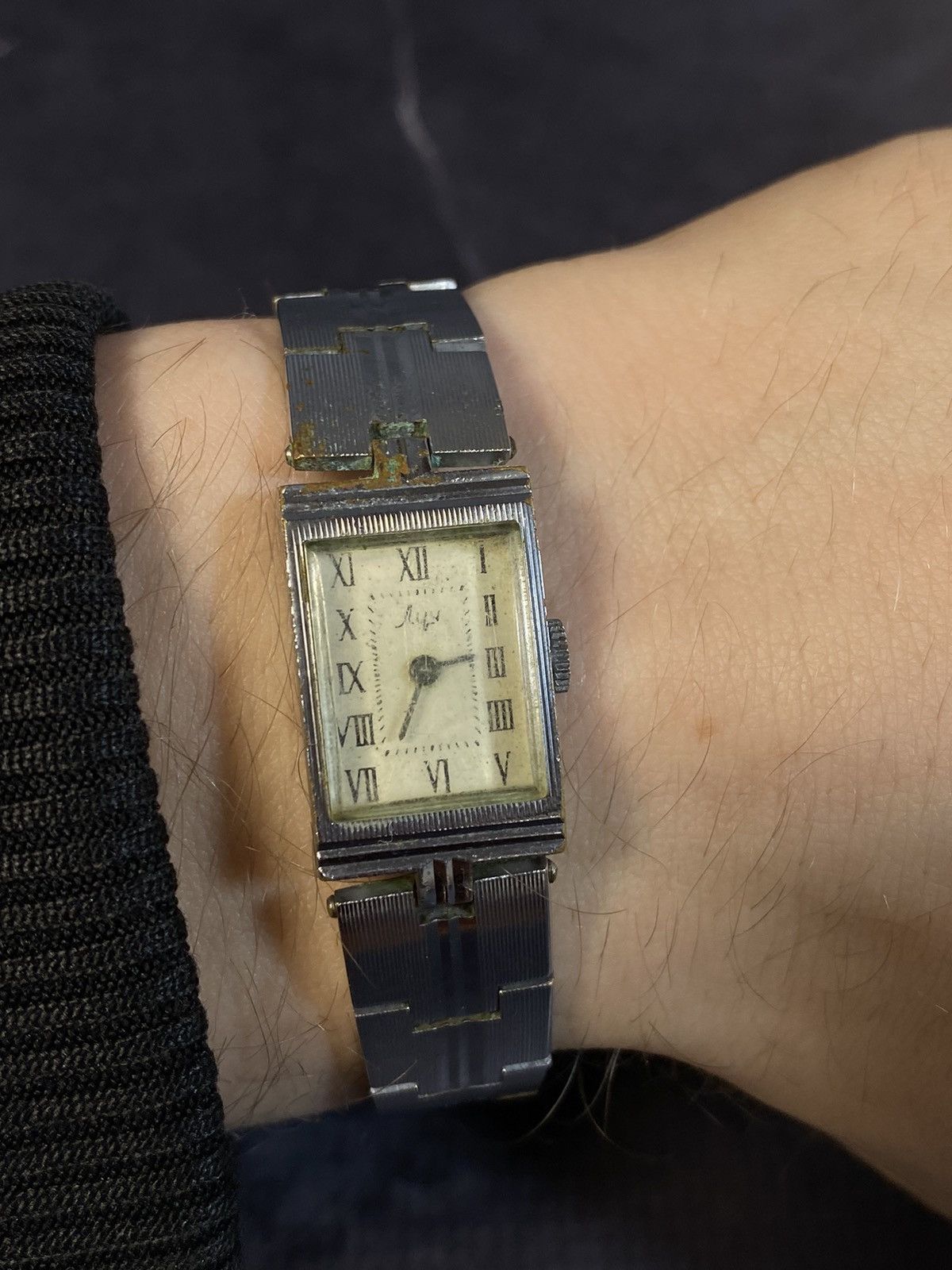 Vintage Vintage Luch Rectangular Watch - Soviet Classic Size ONE SIZE - 2 Thumbnail