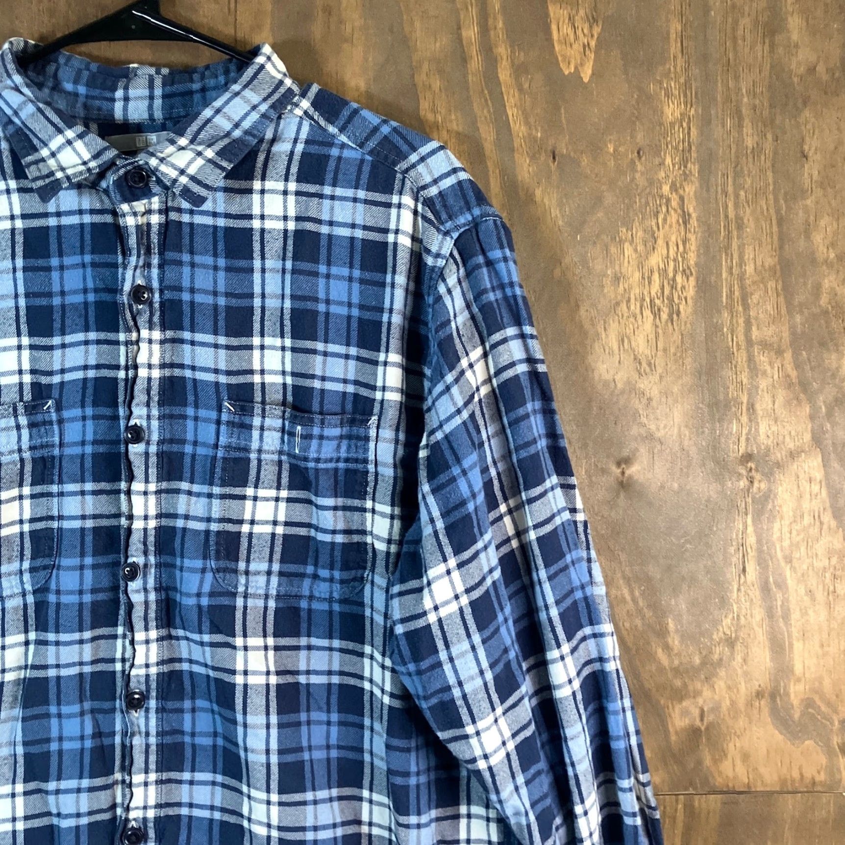 Uniqlo Uniqlo Mens Shirt Blue White Plaid Collared Button-Down Long Sleeve XL Casual Workwear Preppy Size US XL / EU 56 / 4 - 5 Thumbnail