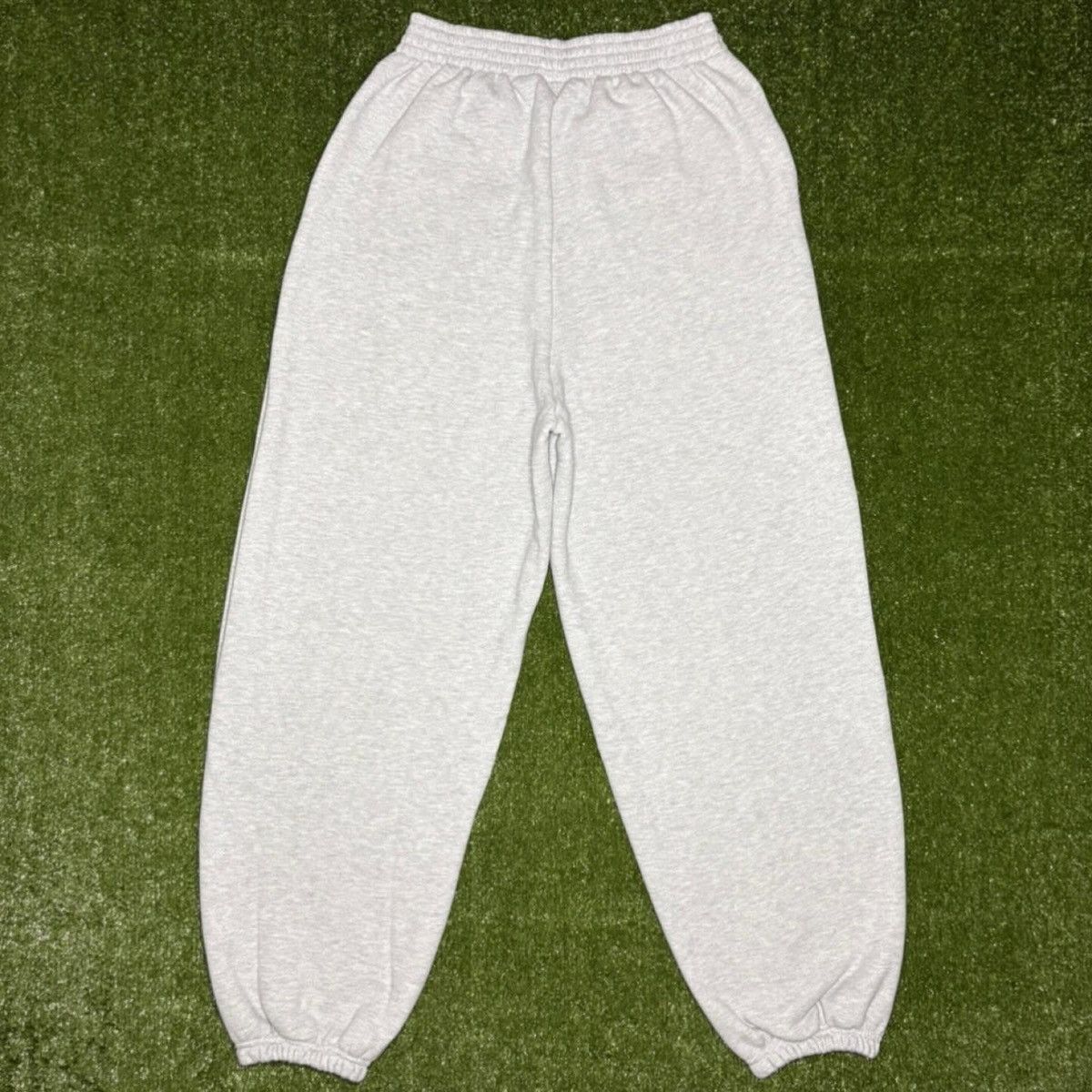 The GV Gallery GV Gallery Heather Grey Weekday Baggy Sweatpants Size US 30 / EU 46 - 3 Thumbnail