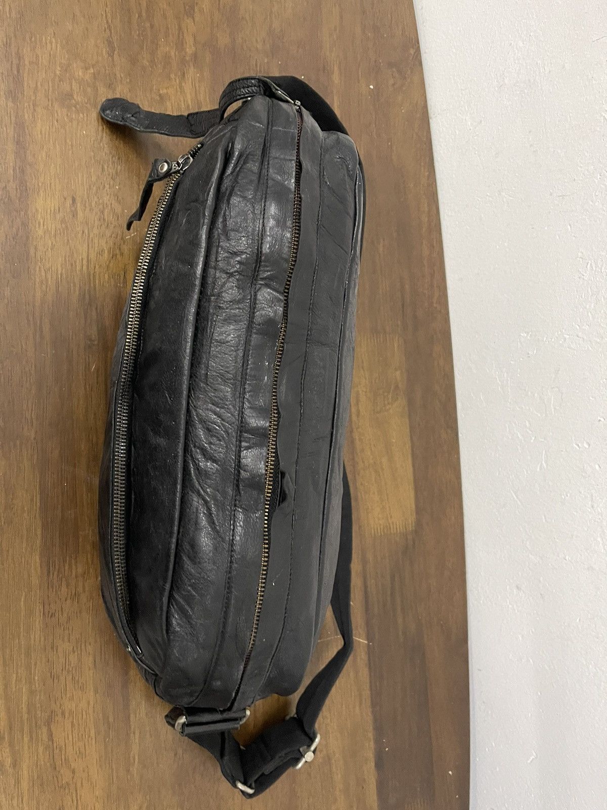 Bark × Genuine Leather × Japanese Brand Unisex🔥🔥🔥BARK TANNAGE japan leather bondage crossbody bag Size ONE SIZE - 7 Thumbnail