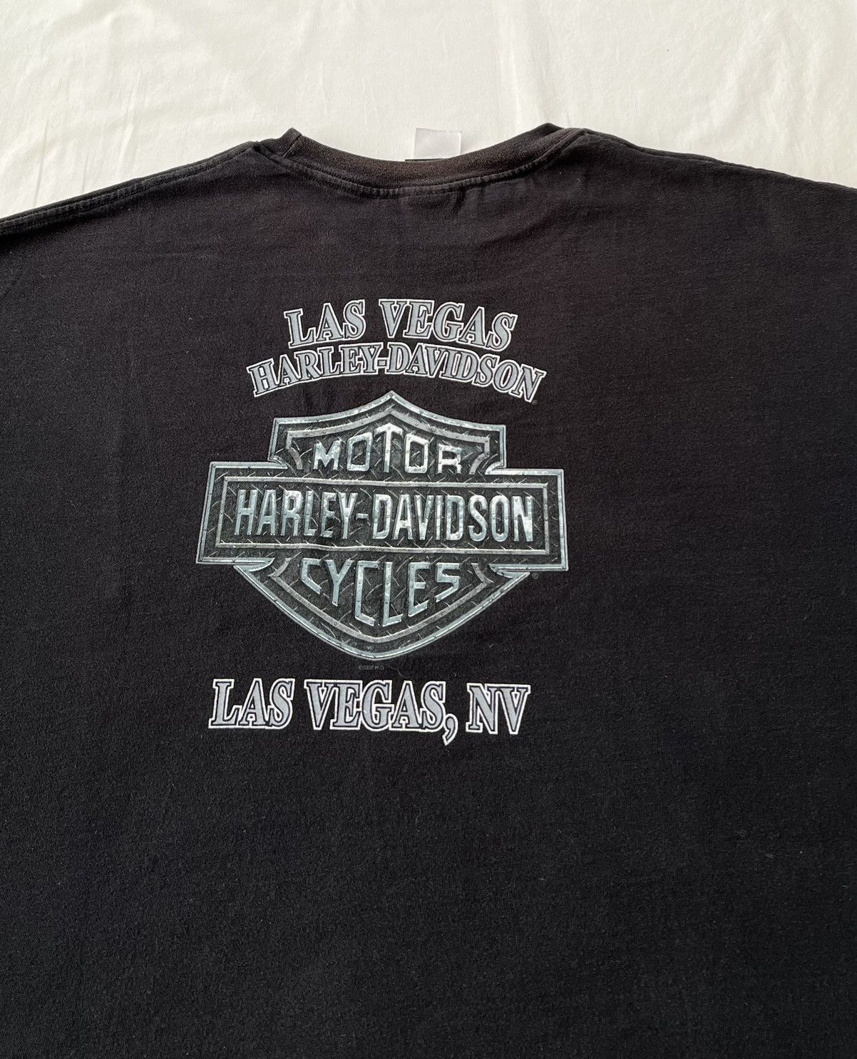 Harley Davidson Vintage 2009 Harley Davidson Wolf Pocket Las Vegas T-shirt Size US XXL / EU 58 / 5 - 16 Thumbnail