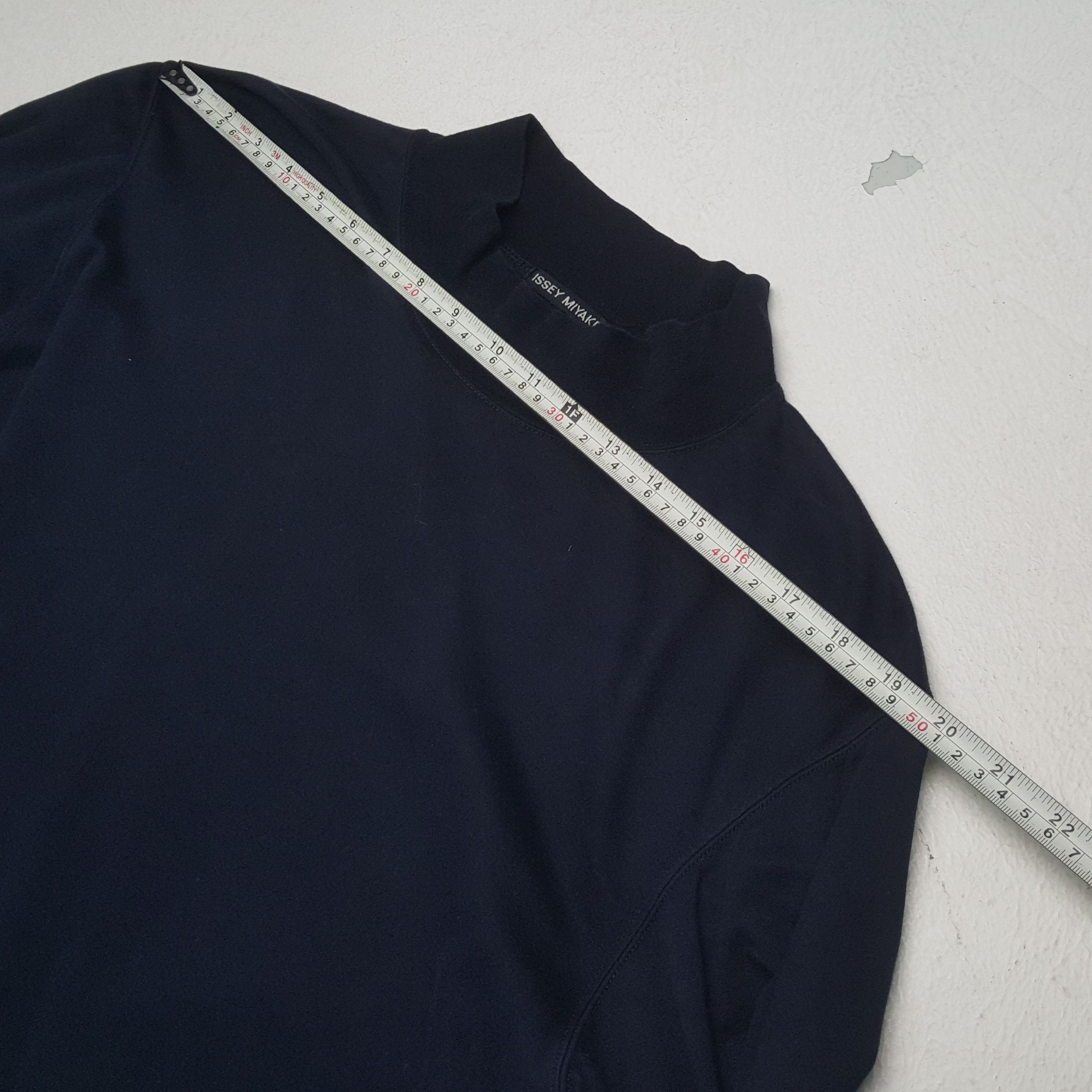 Issey Miyake × Japanese Brand × Vintage ISSEY MIYAKE Japanese Fashion Designer Longslevee Tshirt Size US L / EU 52-54 / 3 - 4 Thumbnail