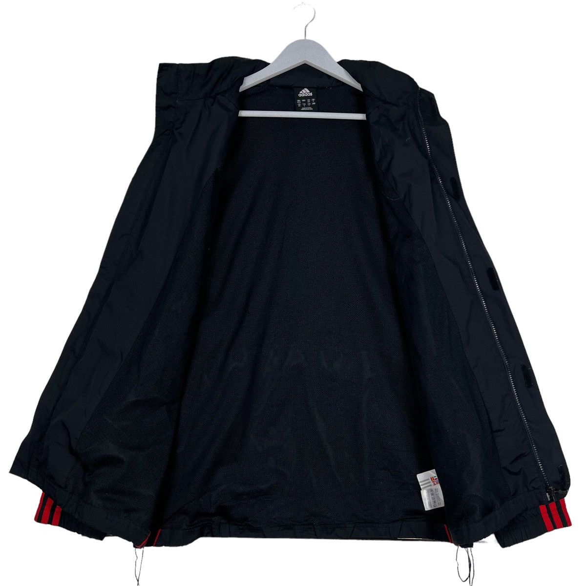 Adidas 🔥 VINTAGE AC MILAN ADIDAS JACKET Size US M / EU 48-50 / 2 - 13 Thumbnail