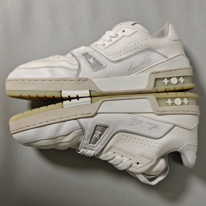 Louis Vuitton Louis Vuitton White Trainer Fashion Sneakers - Size US 8.5 / EU 41-42 - 7 Thumbnail