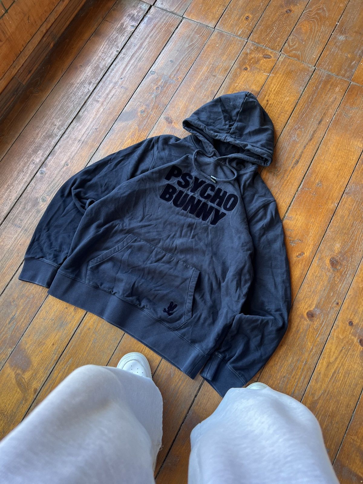 Psycho Bunny 2023 PSYCHO BUNNY NWT SOLID BLUE VELVET HOODED SWEATSHIRT Size US L / EU 52-54 / 3 - 2 Thumbnail