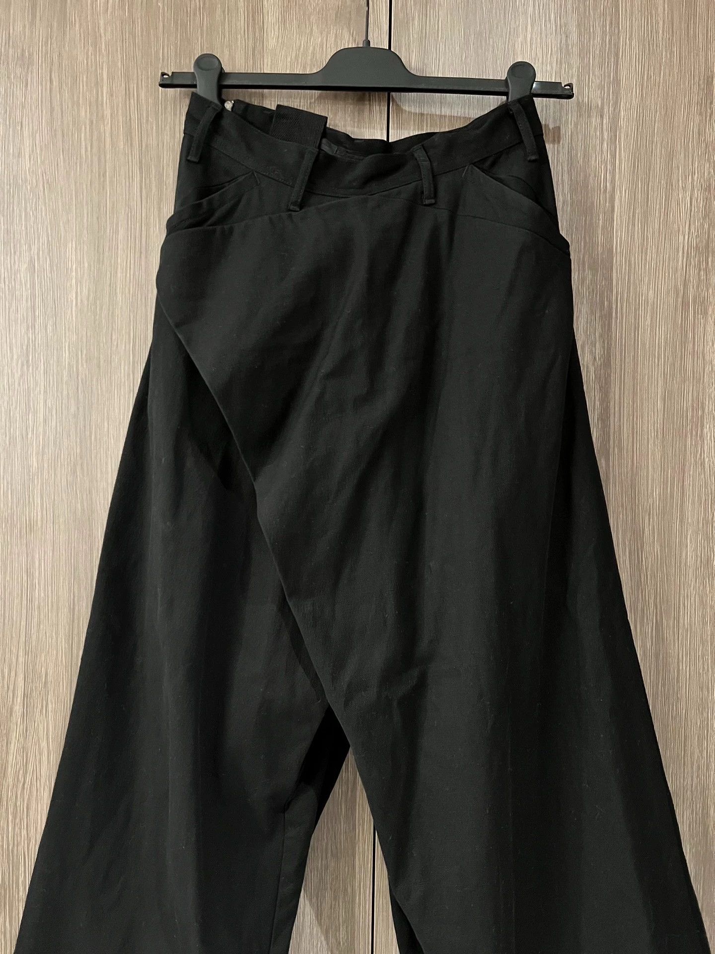 Julius Julius 7 Baggy Folded Placket Wide Leg Pants Japan M Size US 33 - 6 Thumbnail