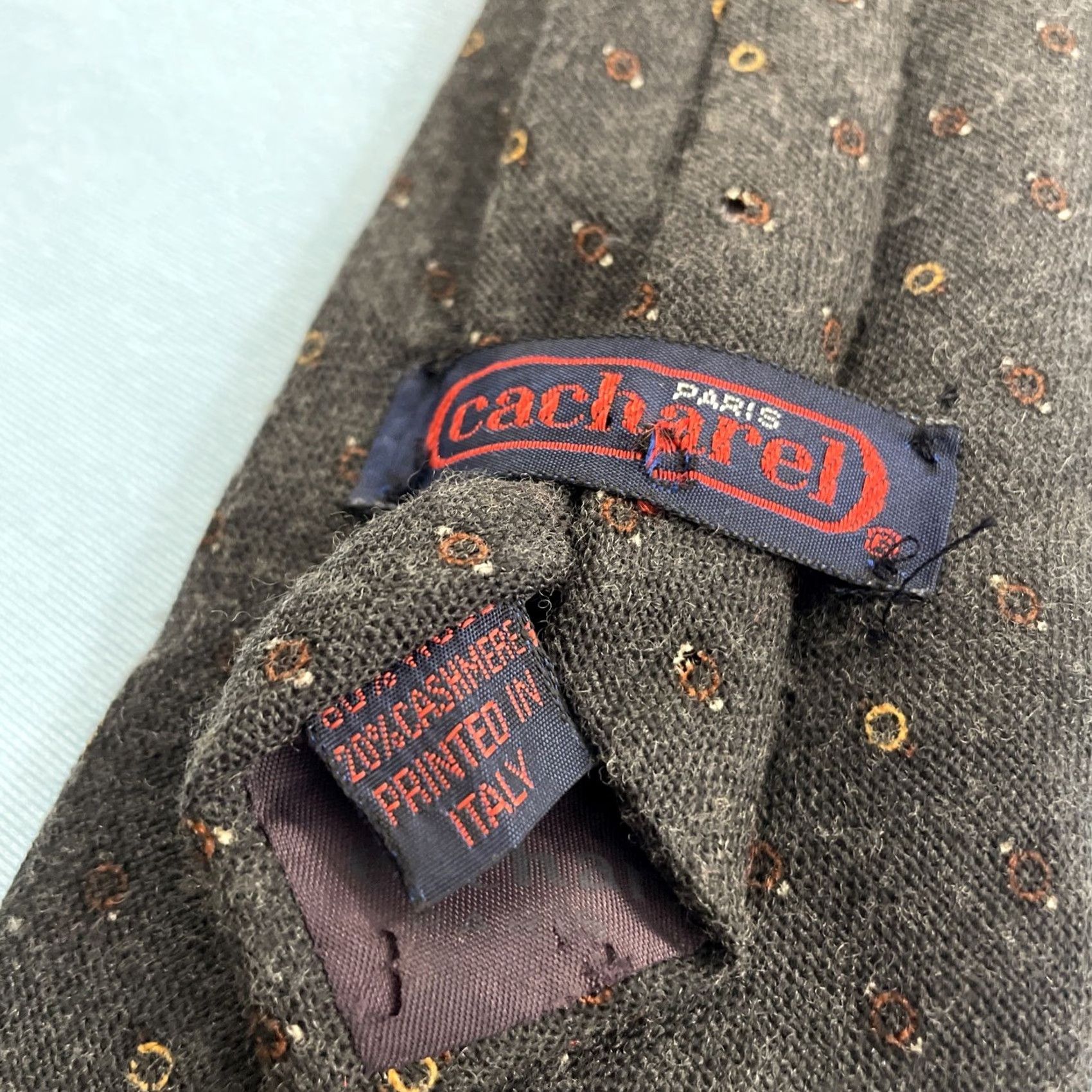 Cacharel VINTAGE Cacharel Paris Cashmere Wool Neck Tie Gray Dots 3.5x55 Macclesfield 2tone Vintage Men Tie Design Size ONE SIZE - 4 Thumbnail