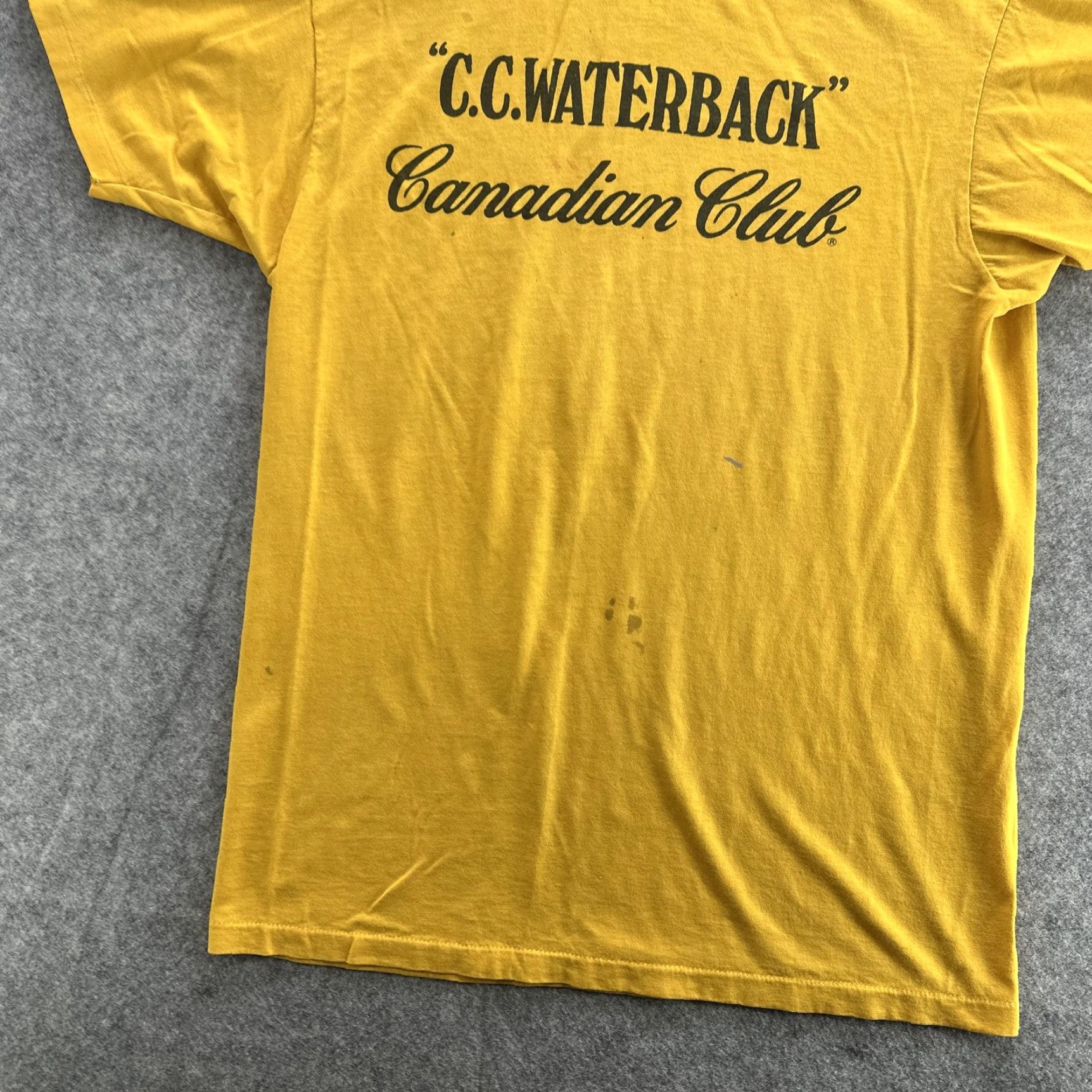 Hanes VINTAGE Canadian Club Shirt Mens Large Yellow C.C. Waterback Bar Promo 80s Size US L / EU 52-54 / 3 - 5 Thumbnail