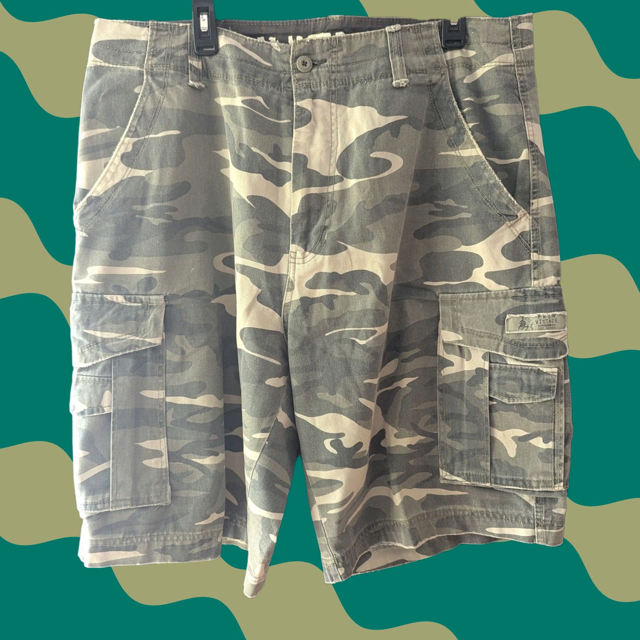 Unionbay Mens Cargo Shorts Palm Camo Green Cotton Size 36 Utility