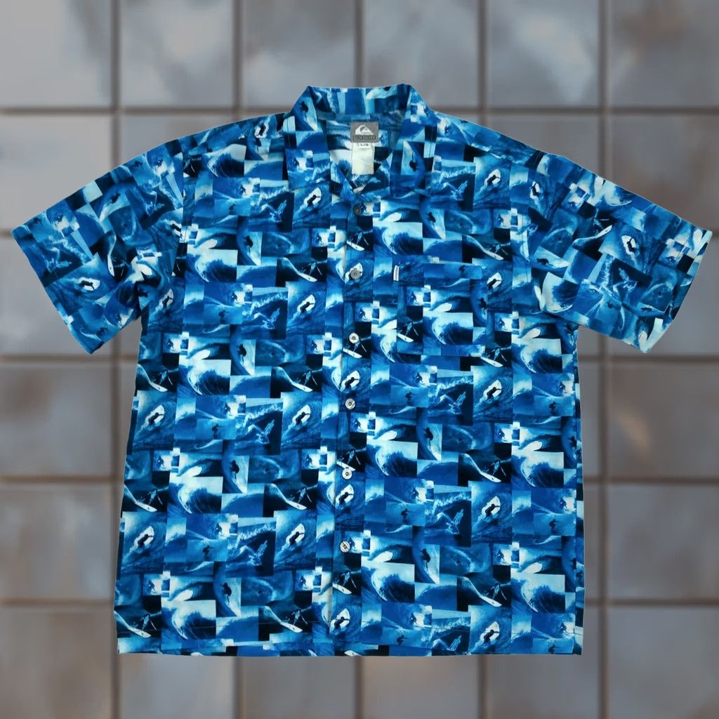 Quiksilver VINTAGE Quiksilver Shirt Mens L Aloha Eddie Aikau Kelly Slater Surf Y2K Beach Graphic Print Button-Up Collared Short Sleeve Cotton Blue Casual Size US L / EU 52-54 / 3 - 1 Thumbnail