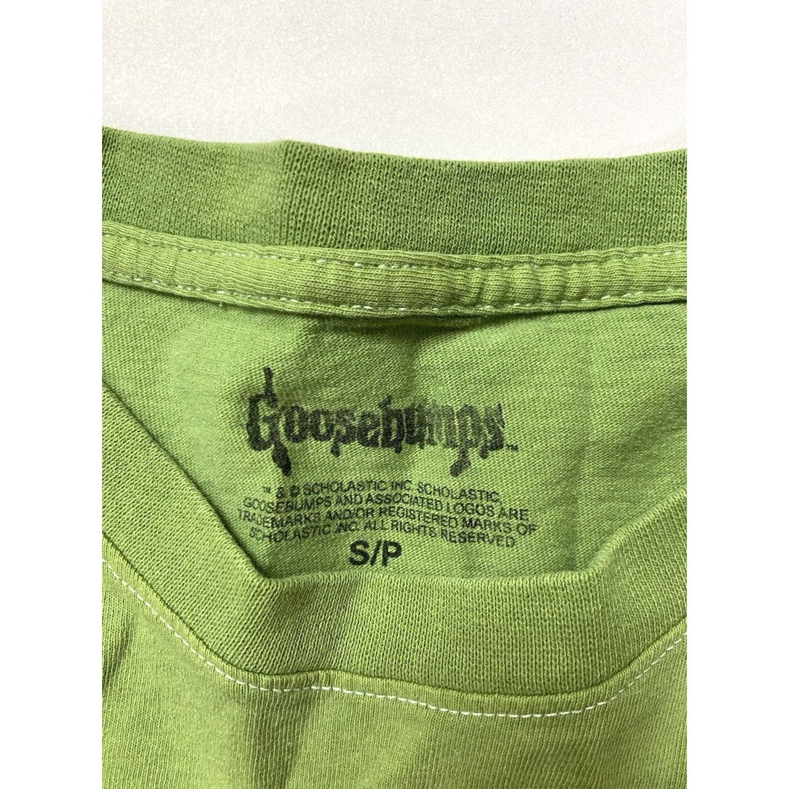 Vintage GOOSEBUMPS T-Shirt Men Small Green Short Sleeve Graphic Print Crew Neck Logo Lawn 90s? Size US S / EU 44-46 / 1 - 4 Thumbnail