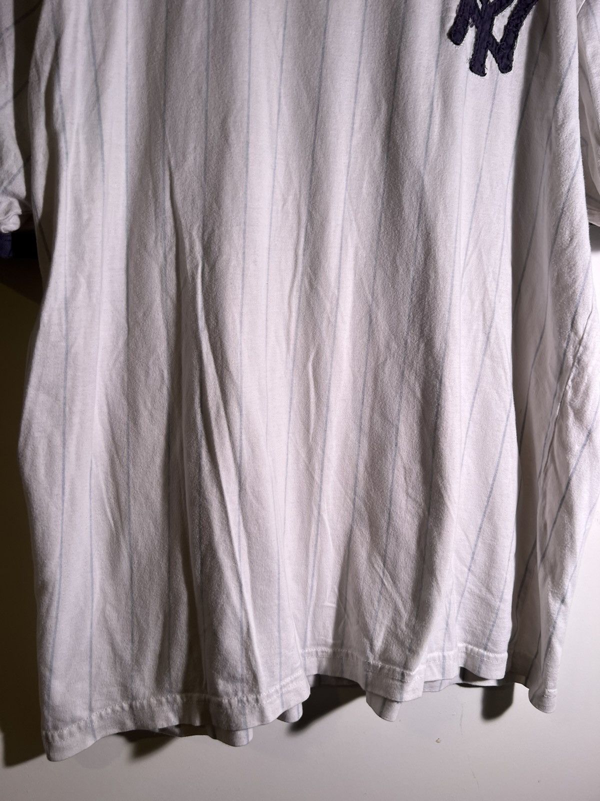 Vintage Y2K 2000’s Vintage New York Yankees Baseball Stripe T Shirt Size US XL / EU 56 / 4 - 4 Thumbnail