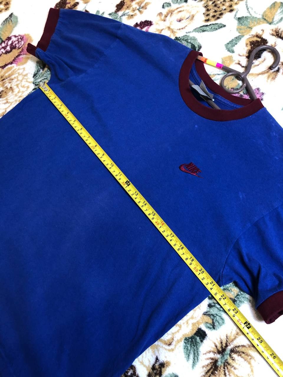 Nike Vintage Faded Nike Athletic Embroidered Tee Size US M / EU 48-50 / 2 - 8 Thumbnail
