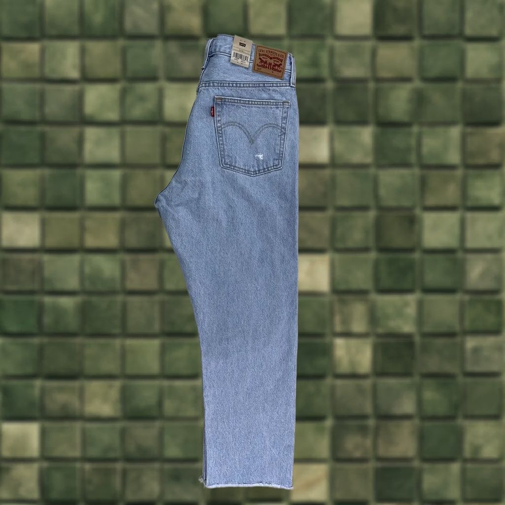 Levi's Levi’s 501 Original Cropped High Rise Distressed Denim Jeans Women’s 31x26 NWT- Size 24" / US 00 / IT 34 - 1 Thumbnail