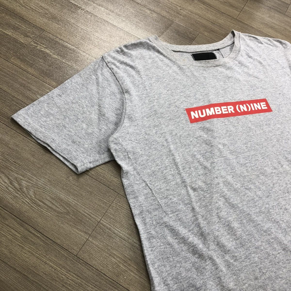 Japanese Brand × Number (N)ine × Takahiromiyashita The Soloist. Vintage Number (N)ine Spell Out Logo Box Tee Size US L / EU 52-54 / 3 - 5 Thumbnail