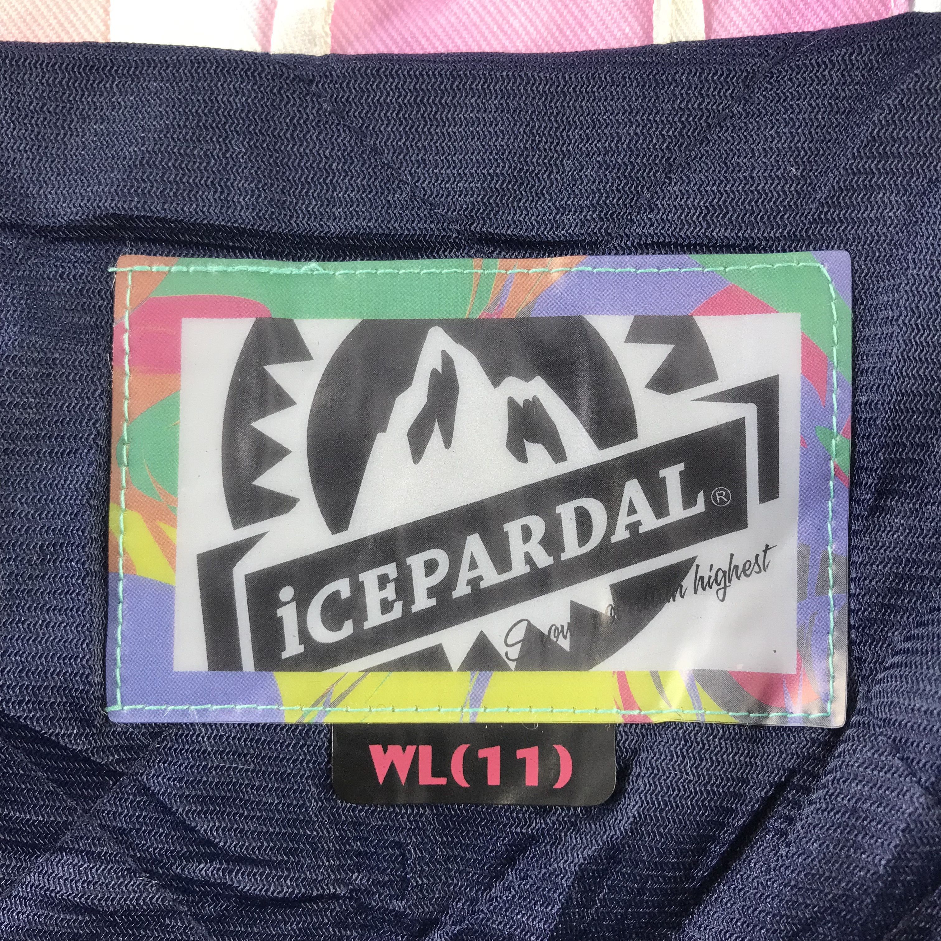 Japanese Brand Vintage Japanese Brand Ski Jacket Hooded Jacket Size US L / EU 52-54 / 3 - 18 Thumbnail