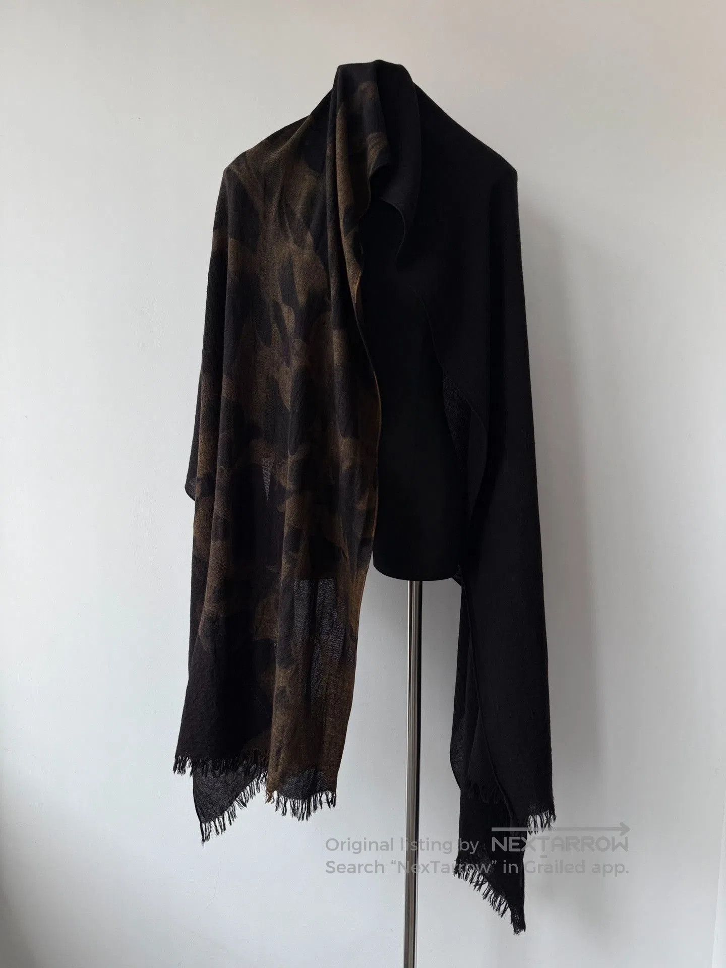 Yohji Yamamoto Yohji Yamamoto Wabi. Size ONE SIZE - 1 Thumbnail
