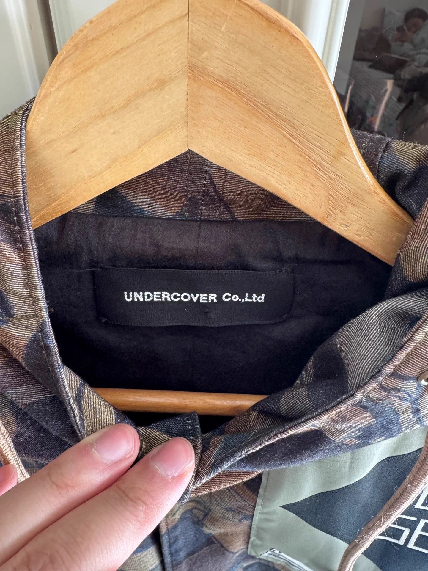 Undercover UNDERCOVER 19ss Bloody Geeks Camo Parka M Size US M / EU 48-50 / 2 - 3 Thumbnail