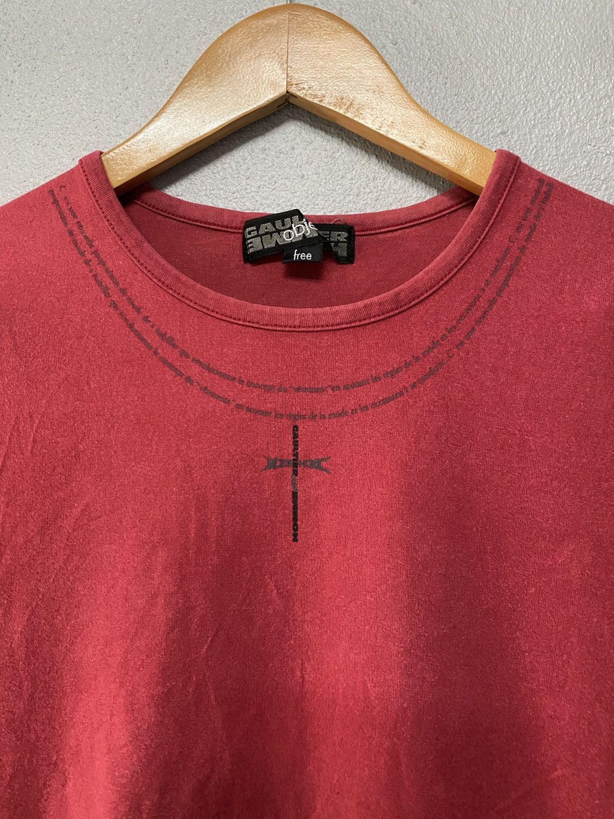 Jean Paul Gaultier Jean Paul Gaultier neck chain cross style printed Size US S / EU 44-46 / 1 - 10 Thumbnail