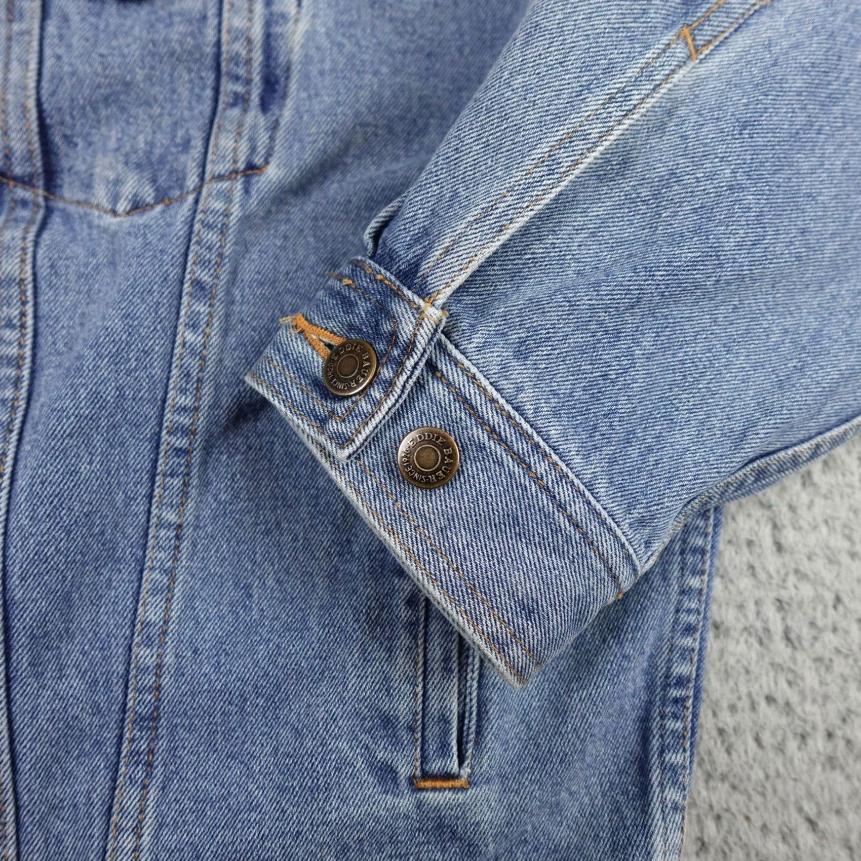 Eddie Bauer VINTAGE Eddie Bauer Jacket Womens XL Blue Denim Jean Trucker Button Up Classic Jacket Size 40" / US 18 - 5 Thumbnail