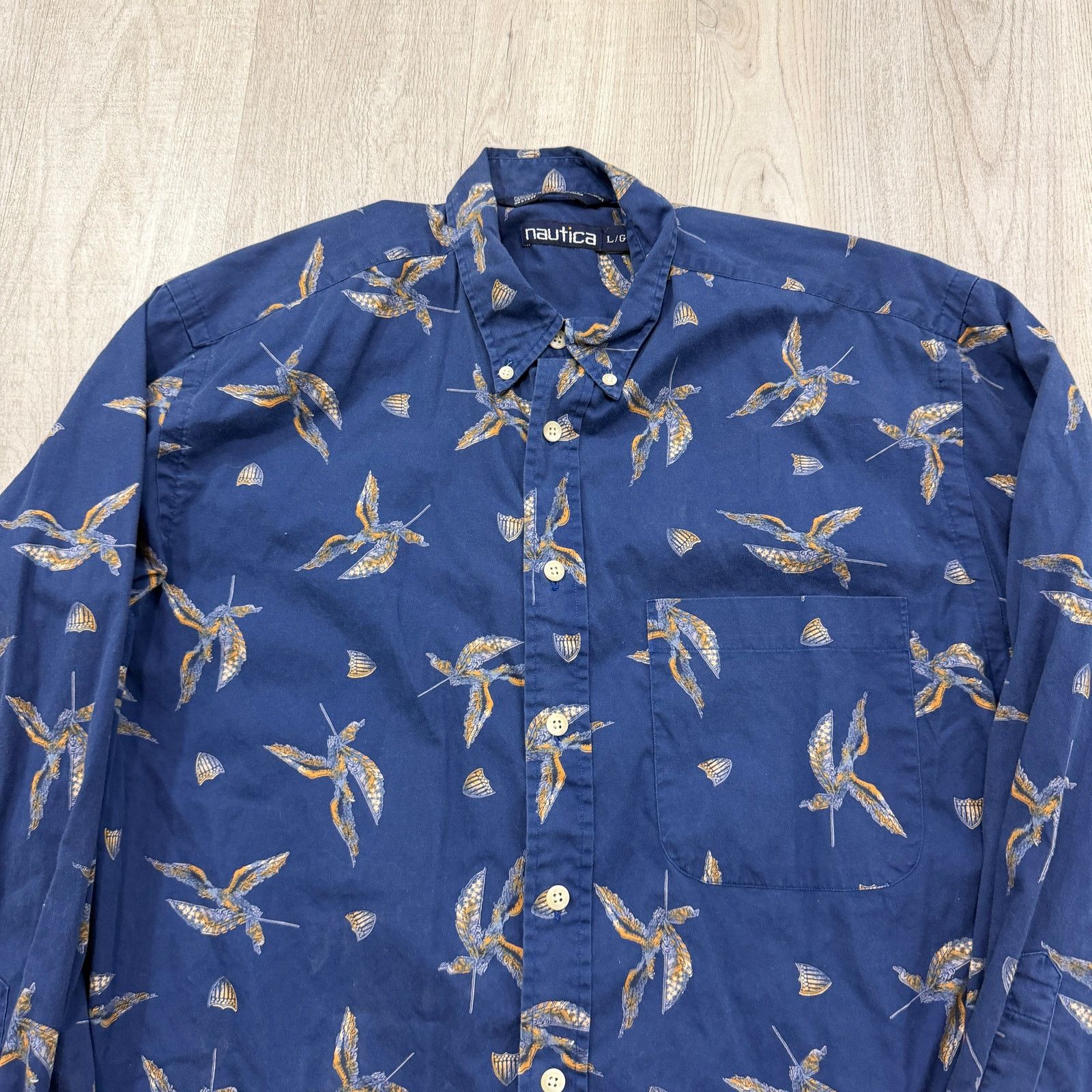 Nautica Vintage Nautica Bird Button Shirt Men's Large All Over 90s Size US L / EU 52-54 / 3 - 2 Thumbnail