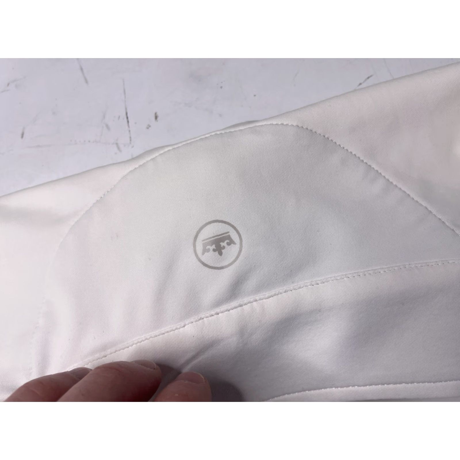 Peter Millar Peter Millar Pullover Mens XL Golf White Performance 1/4 Zip Vest Size US XL / EU 56 / 4 - 5 Thumbnail