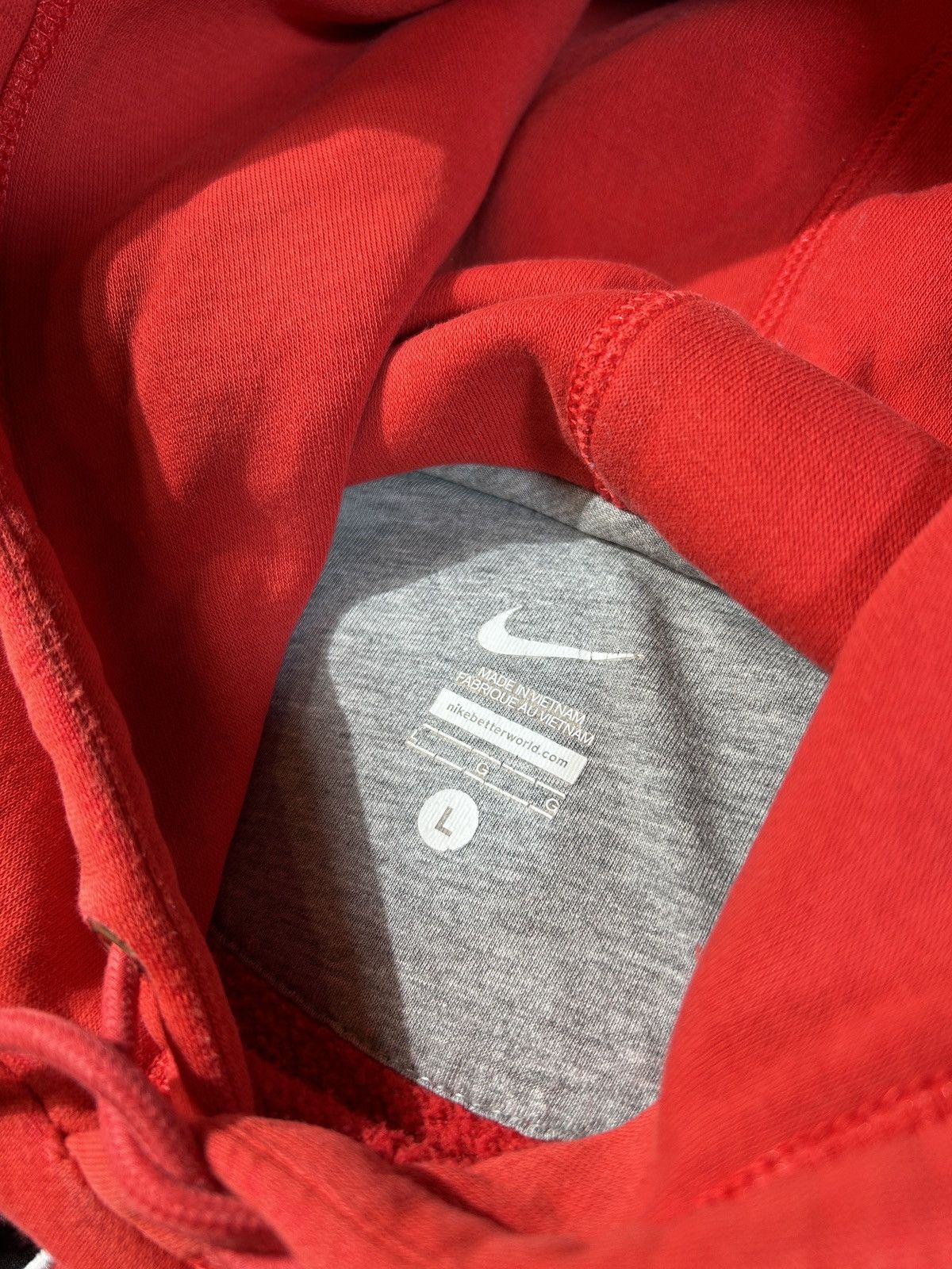 Nike × Vintage Yk2 Nike Red Hoodie L size Size US L / EU 52-54 / 3 - 7 Thumbnail
