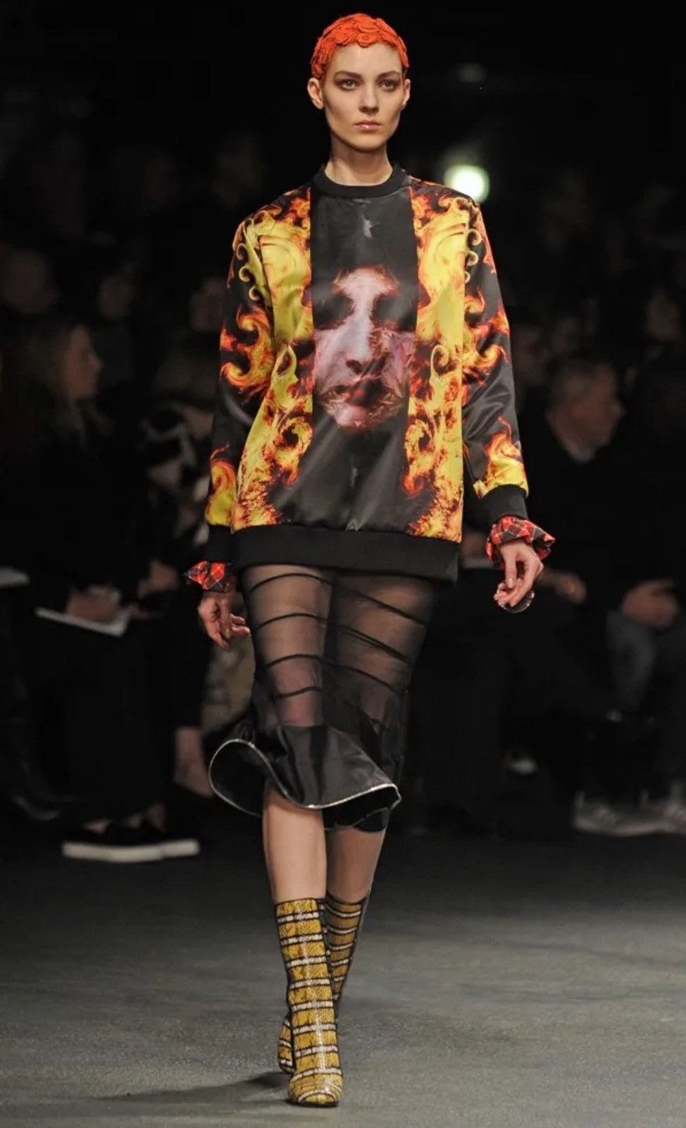 Givenchy Runway FW 2013 Madonna in Flames Oversize tee Tisci Archive Size US S / EU 44-46 / 1 - 3 Thumbnail