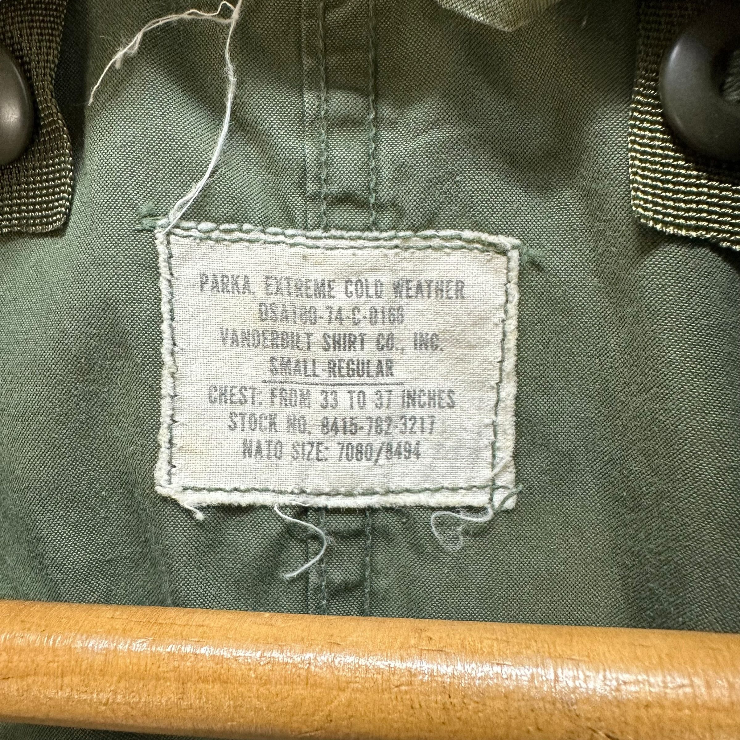Vintage 90's Fishtail Parka Army Jacket Vanderbilt Shirt #A68-1657 Size US S / EU 44-46 / 1 - 12 Thumbnail