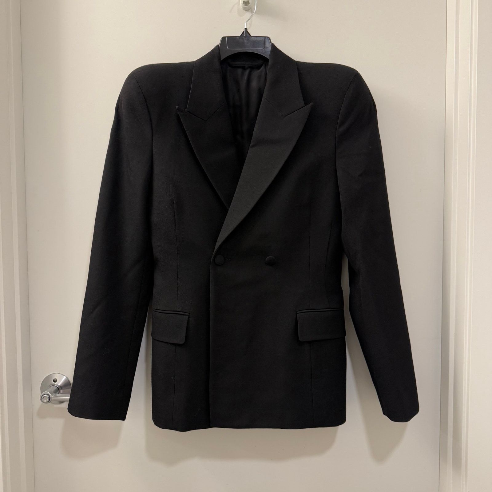 Balenciaga NWT 2023 Balenciaga Round Shoulder Waisted Jacket - FR 40 Size L / US 10 / IT 46 - 2 Thumbnail
