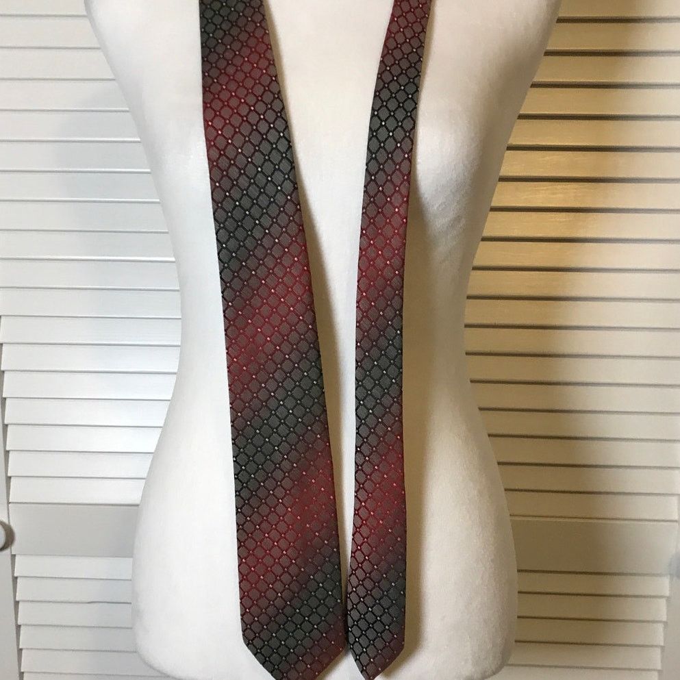 Other Wembley Red Gray Geometric Short Classic Men Necktie Size ONE SIZE - 3 Thumbnail