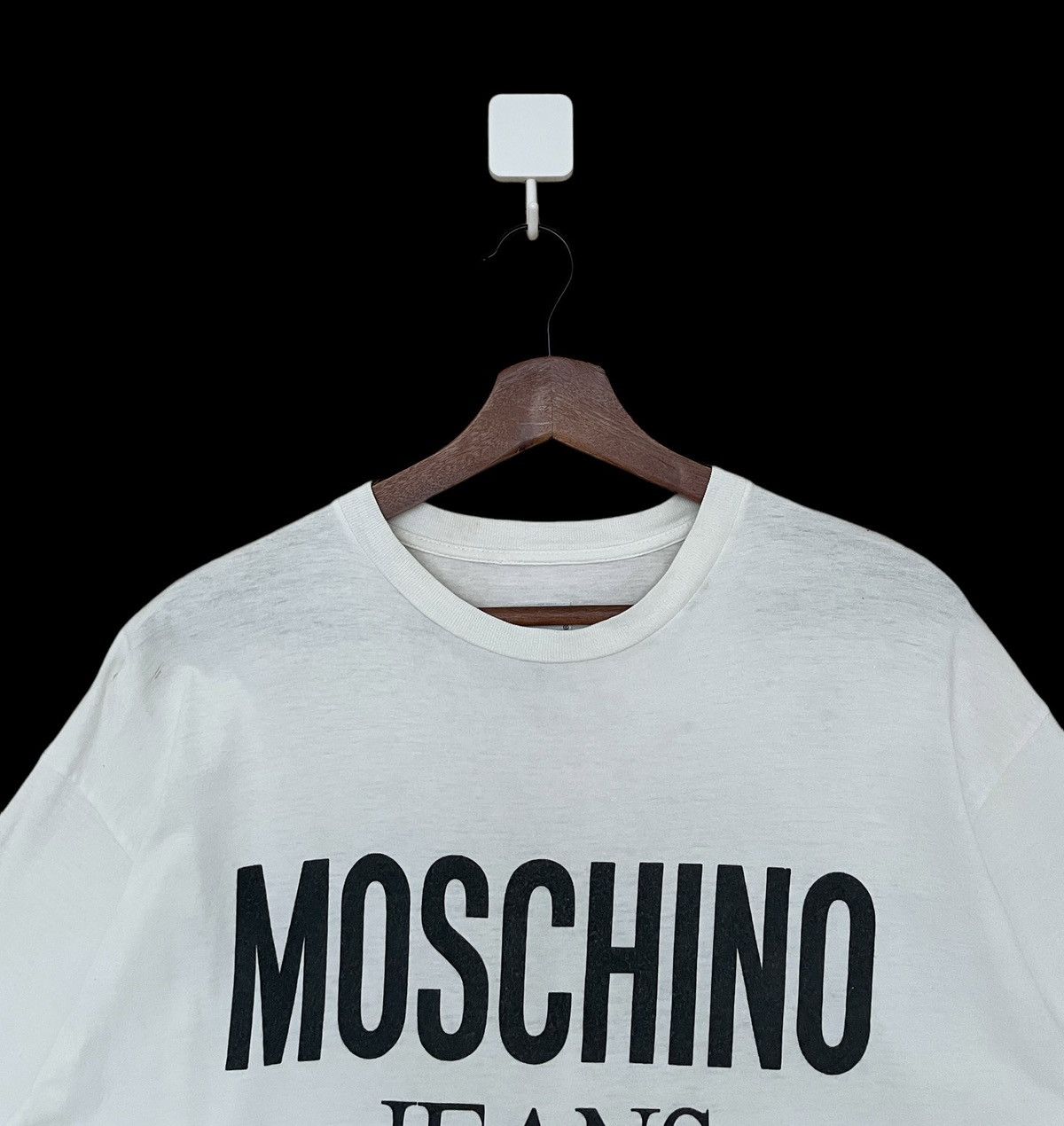 Moschino Vintage Brand Moschino Jeans Big Logo T-shirt 2000s Size US L / EU 52-54 / 3 - 7 Thumbnail
