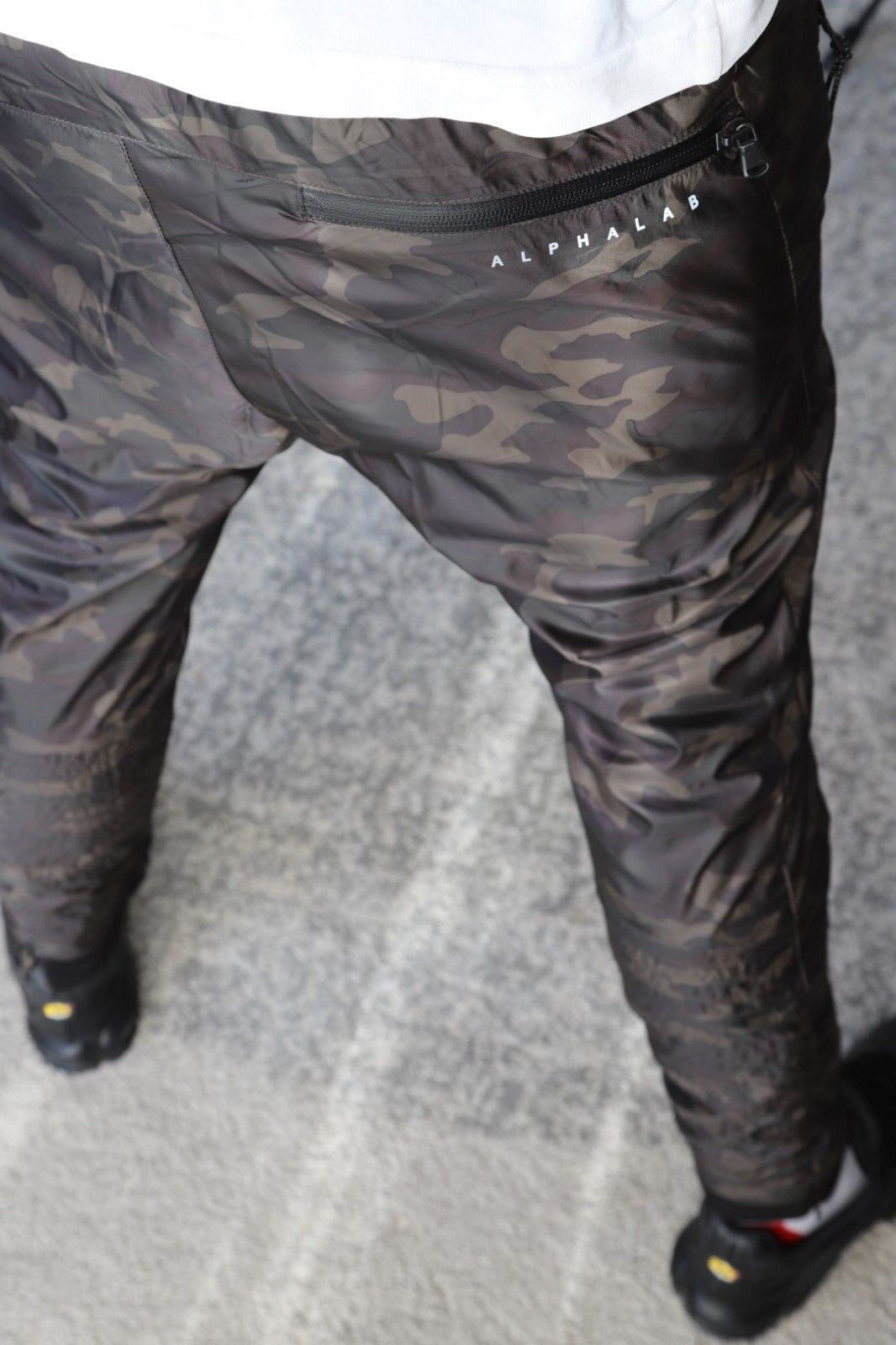 Alpha Industries jogger carra camo nylon small Size US 29 - 2 Thumbnail