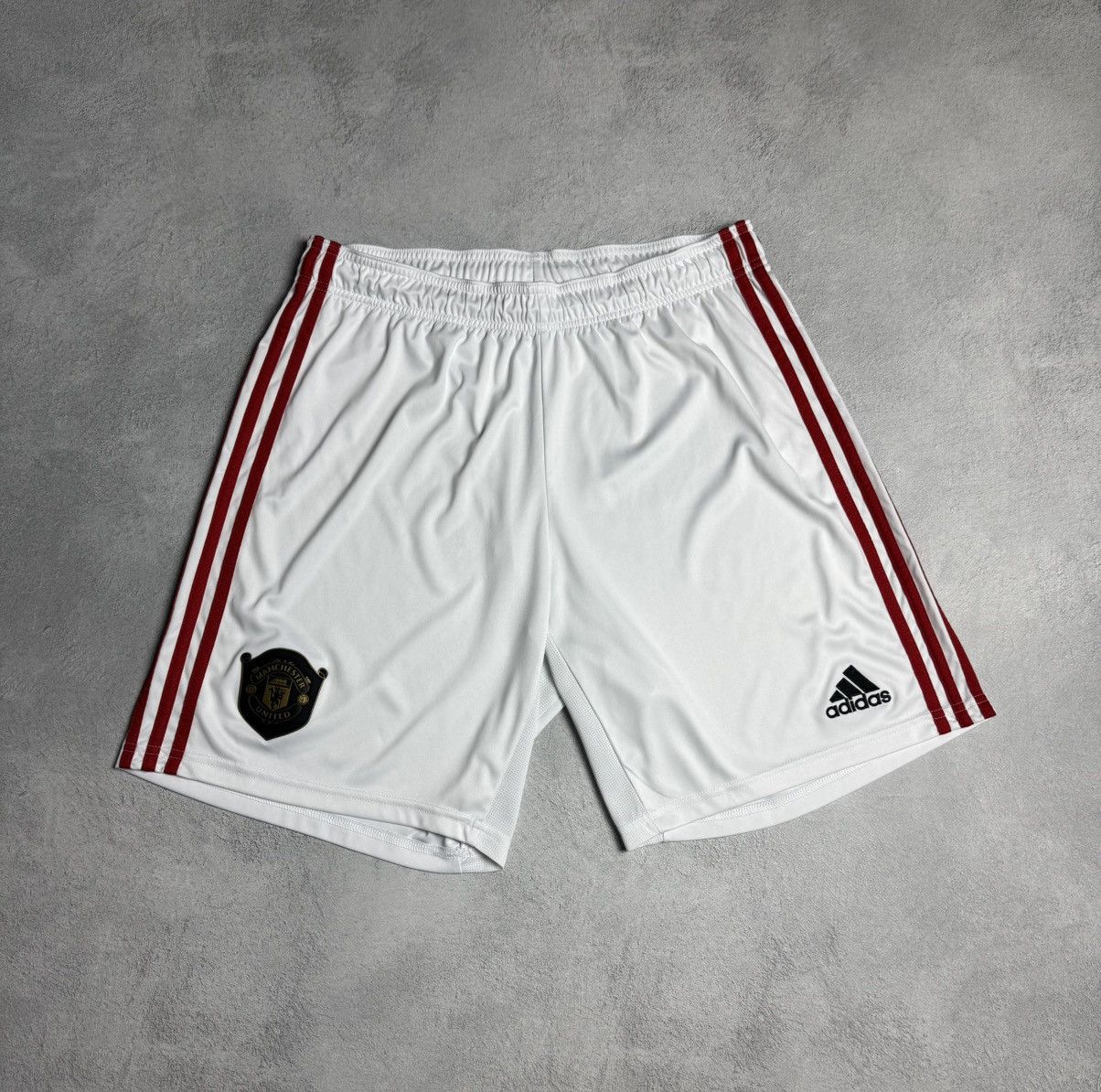 Adidas Manchester United 2019 2020 Home Soccer Shorts Adidas Size US 34 / EU 50 - 1 Thumbnail