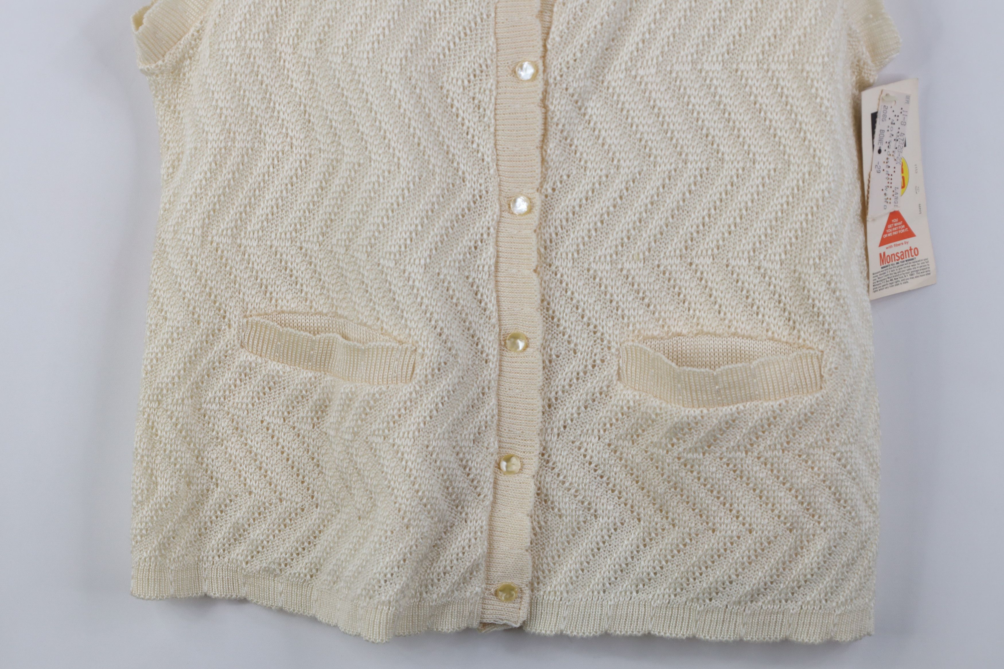 Vintage Deadstock Vintage 60s Streetwear Crochet Knit Sweater Vest Size L / US 10 / IT 46 - 3 Thumbnail