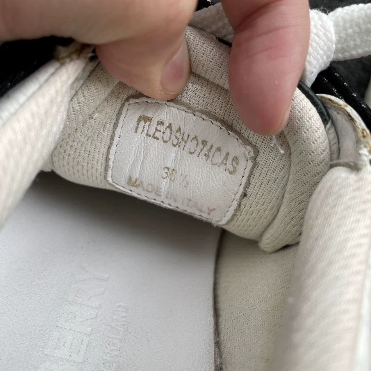 Burberry Burberry 95 New B&W Runway Trainer Size 36.5 Size US 6 / IT 36 - 8 Thumbnail