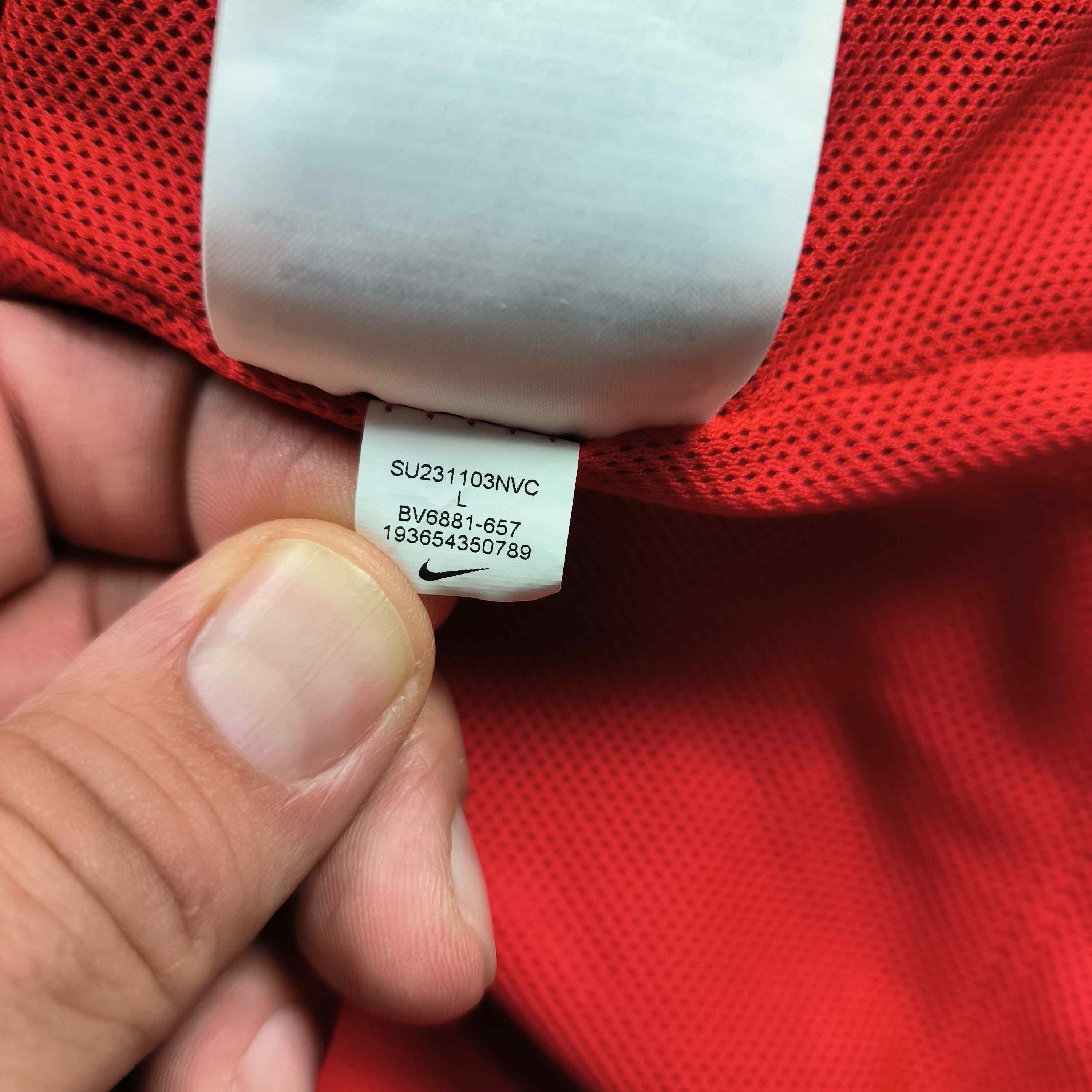 Nike Sunderland 2023-24 Nike track top size L Size US L / EU 52-54 / 3 - 6 Thumbnail