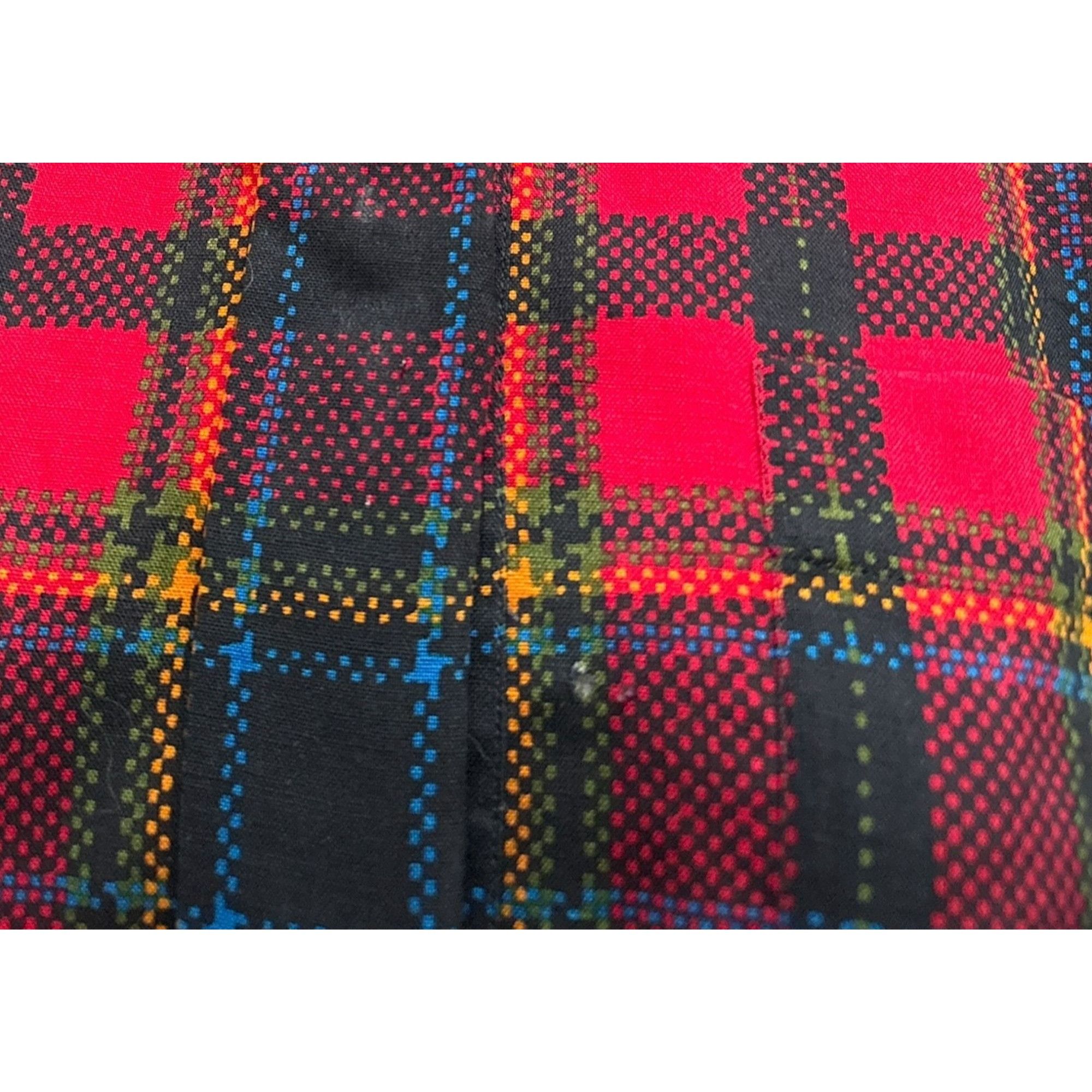 Yves Saint Laurent 1970s Red Checkered Wool Shirt Size S / US 4 / IT 40 - 6 Thumbnail