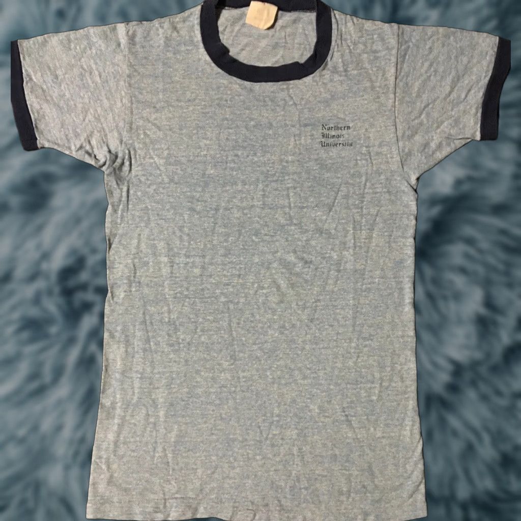 Vintage VINTAGE NIU Shirt S USA Track Grunge 70s 80s 90s College Football University Retro Graphic Tee Mens Blue Short Sleeve Crew Neck Single Stitch Size US S / EU 44-46 / 1 - 1 Thumbnail