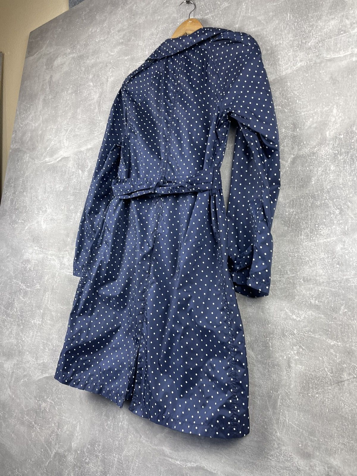 Comme des Garcons × Japanese Brand Comme Des Garcons Nylon Blue Polka Dot Belted Trench Coat Size M / US 6-8 / IT 42-44 - 7 Thumbnail
