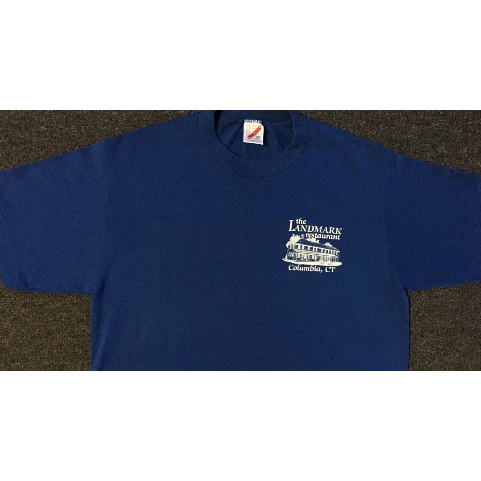 Vintage VINTAGE Columbia CT Landmark Restaurant Faded Shirt USA M Blue 80s 90s Grunge Biker Rockabilly Funny College Vintage USA Mens Shirt Size US M / EU 48-50 / 2 - 7 Thumbnail