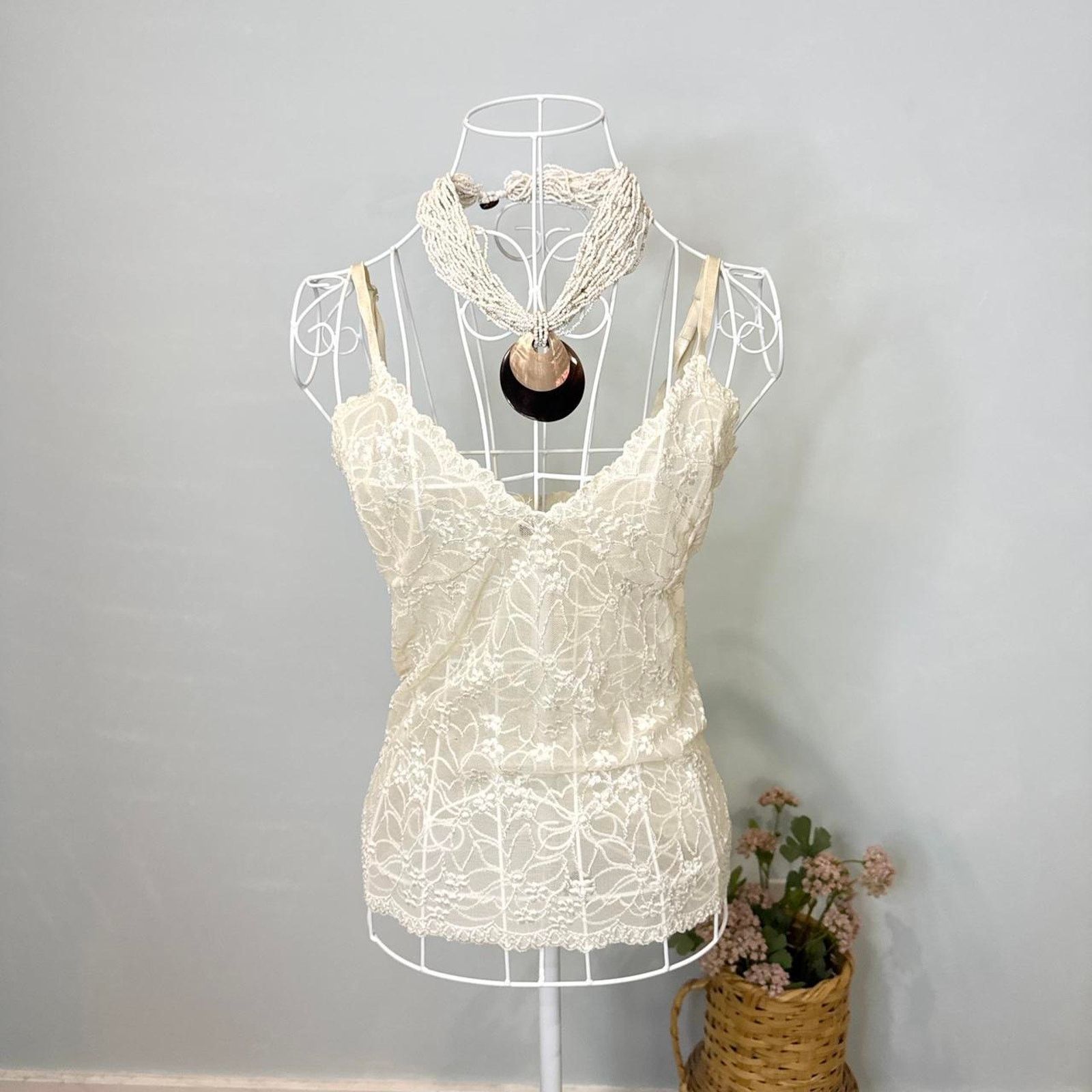 Other Vintage y2k cream lace tank top Size M / US 6-8 / IT 42-44 - 2 Thumbnail