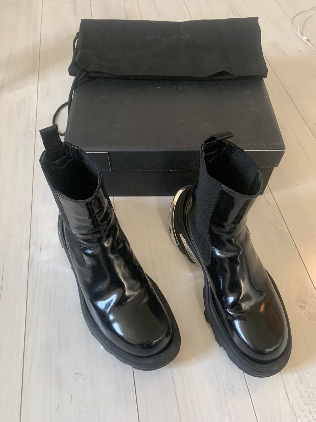 Alyx Alyx Chelsea boots removable sole | Grailed