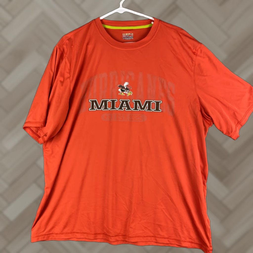 Under Armour Under Armour UA Men Loose Graphic Short Sleeve T-Shirt Heatgear Orange 38-25 Size US XL / EU 56 / 4 - 1 Thumbnail
