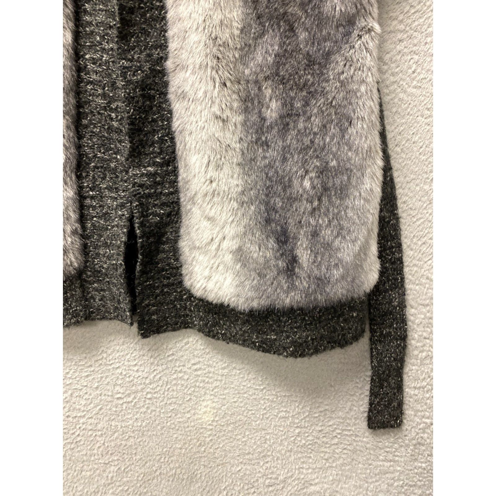 Vintage Cripple Creek Vests Women 2XL Gray Open Front Fur Cardigan Vest Adults Mens Womens Size XXL / US 16-18 / IT 52-54 - 4 Thumbnail