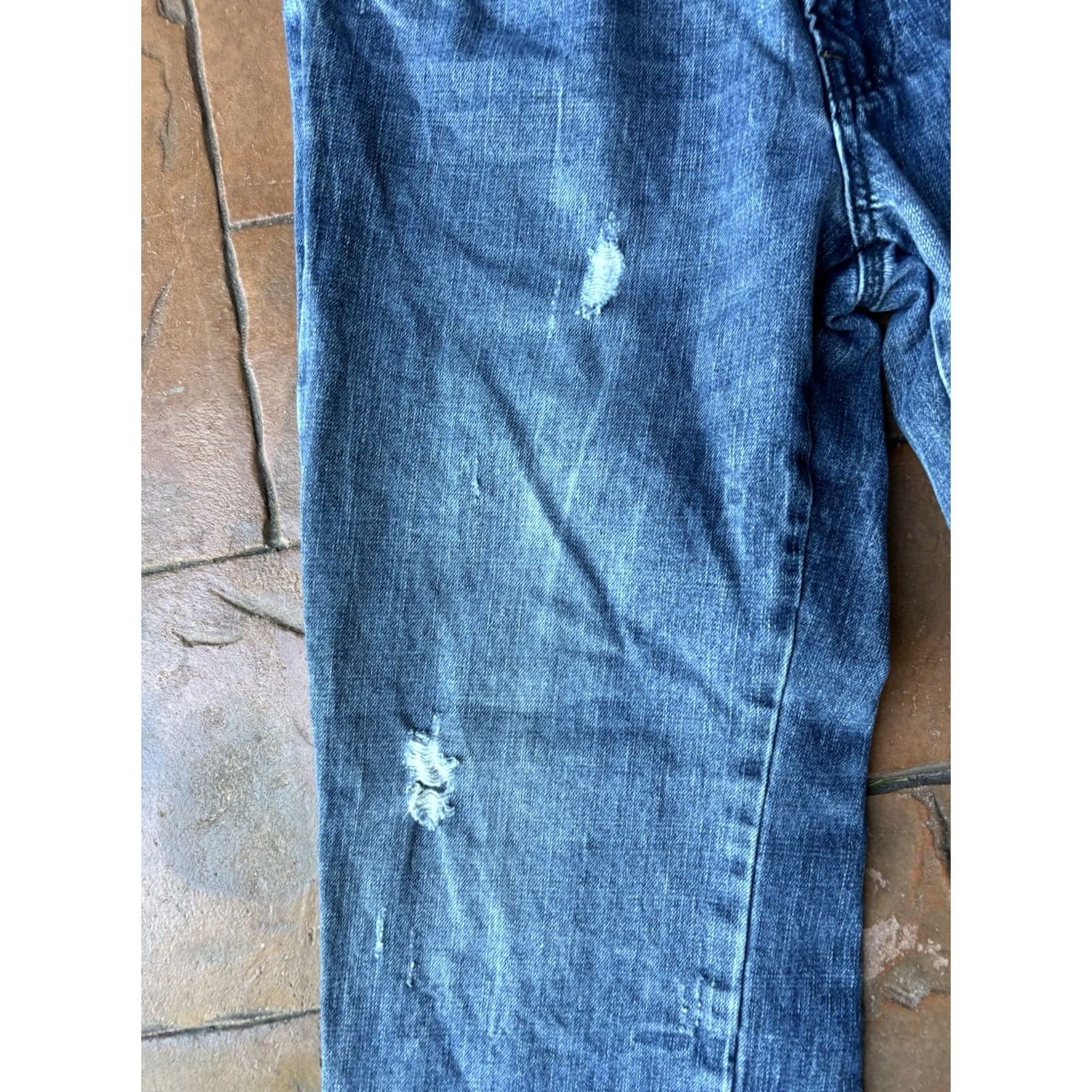 Marcs VINTAGE Marc Ecko Jeans 36x30 Regular 5-Pocket Denim Blue Cotton Embroidered Button Zip Distressed Stains Wide-Leg Men’s Clothing Size US 36 / EU 52 - 4 Thumbnail