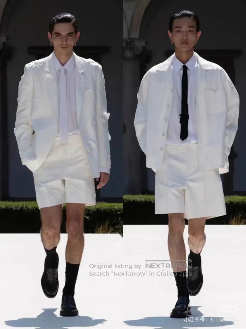 Valentino Valentino White pocket logo canvas jacket jacket Size US XL / EU 56 / 4 - 6 Thumbnail